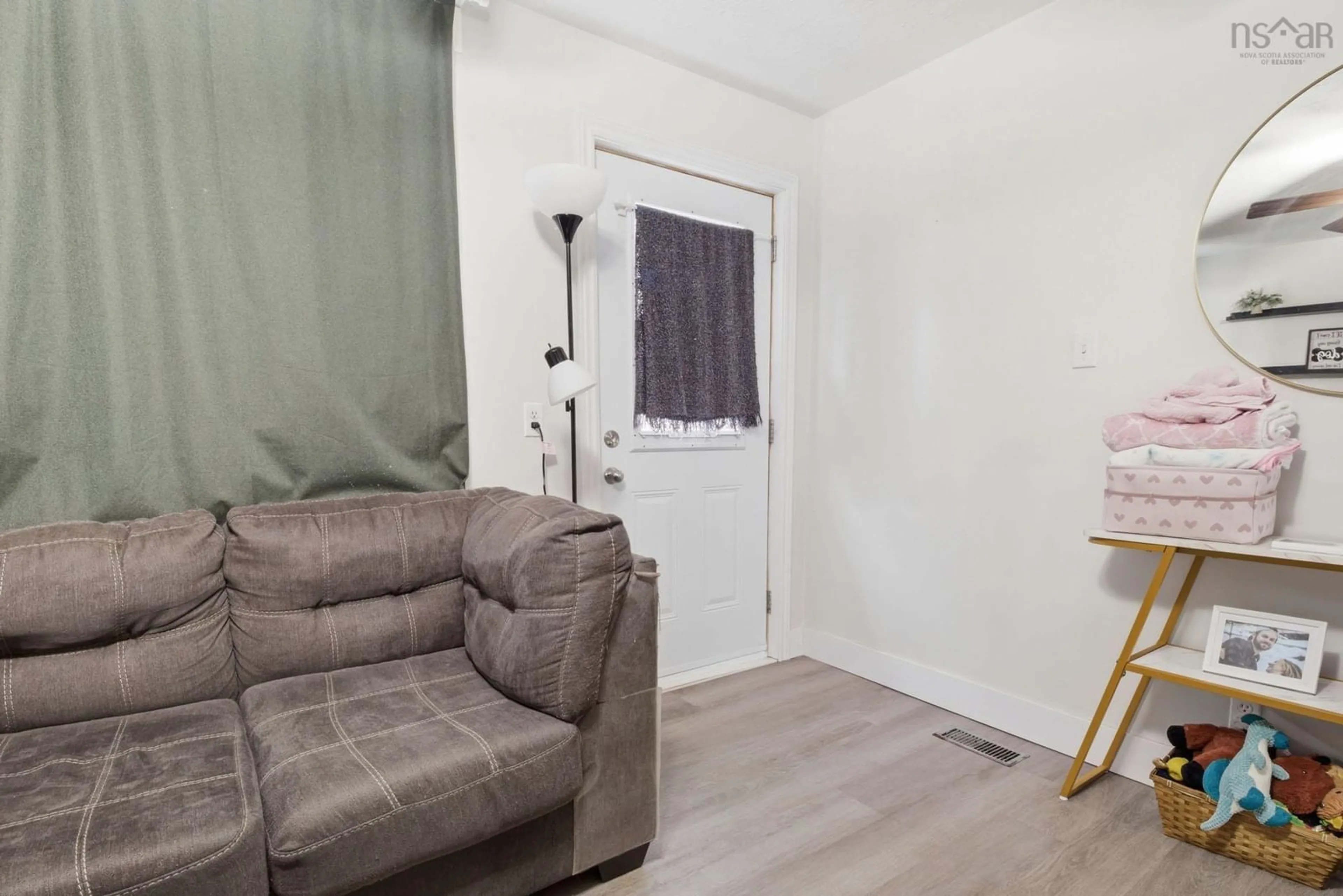 A pic of a room for 189 Old Beaver Bank Rd, Lower Sackville Nova Scotia B4C 2K4