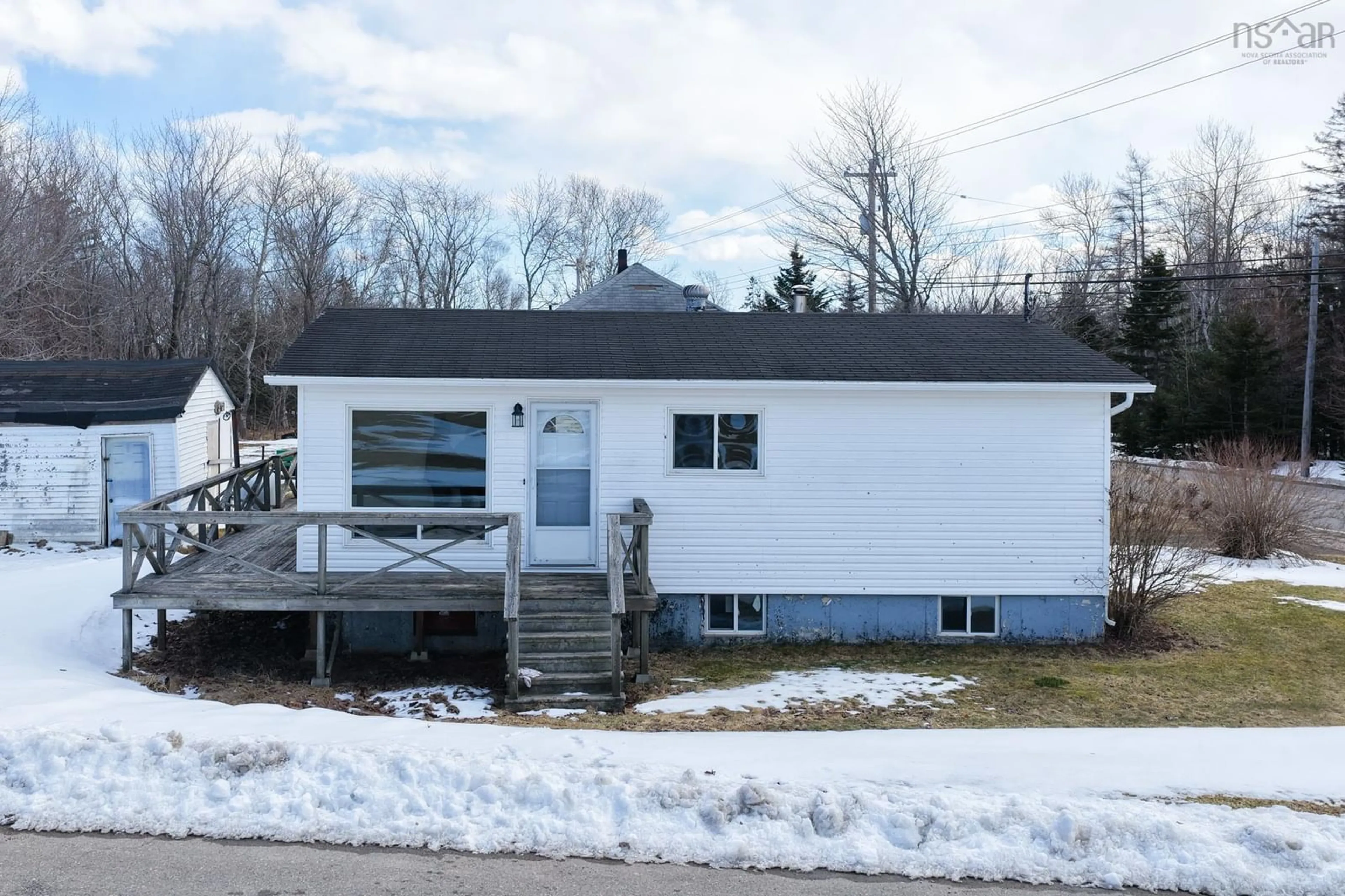 Home with vinyl exterior material, unknown for 228 Murphy Rd, Westmount Nova Scotia B1R 1W7