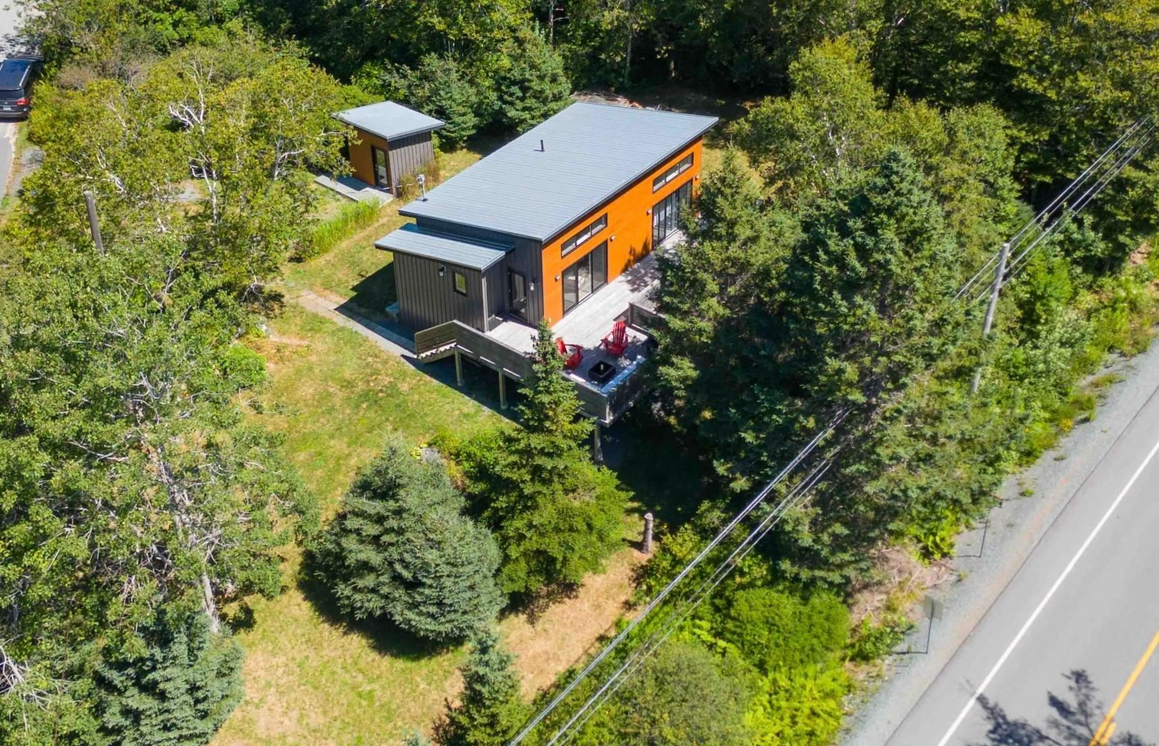 A pic from outside/outdoor area/front of a property/back of a property/a pic from drone, street for 10 Silver Rock Rd, Hunts Point Nova Scotia B0T 1G0