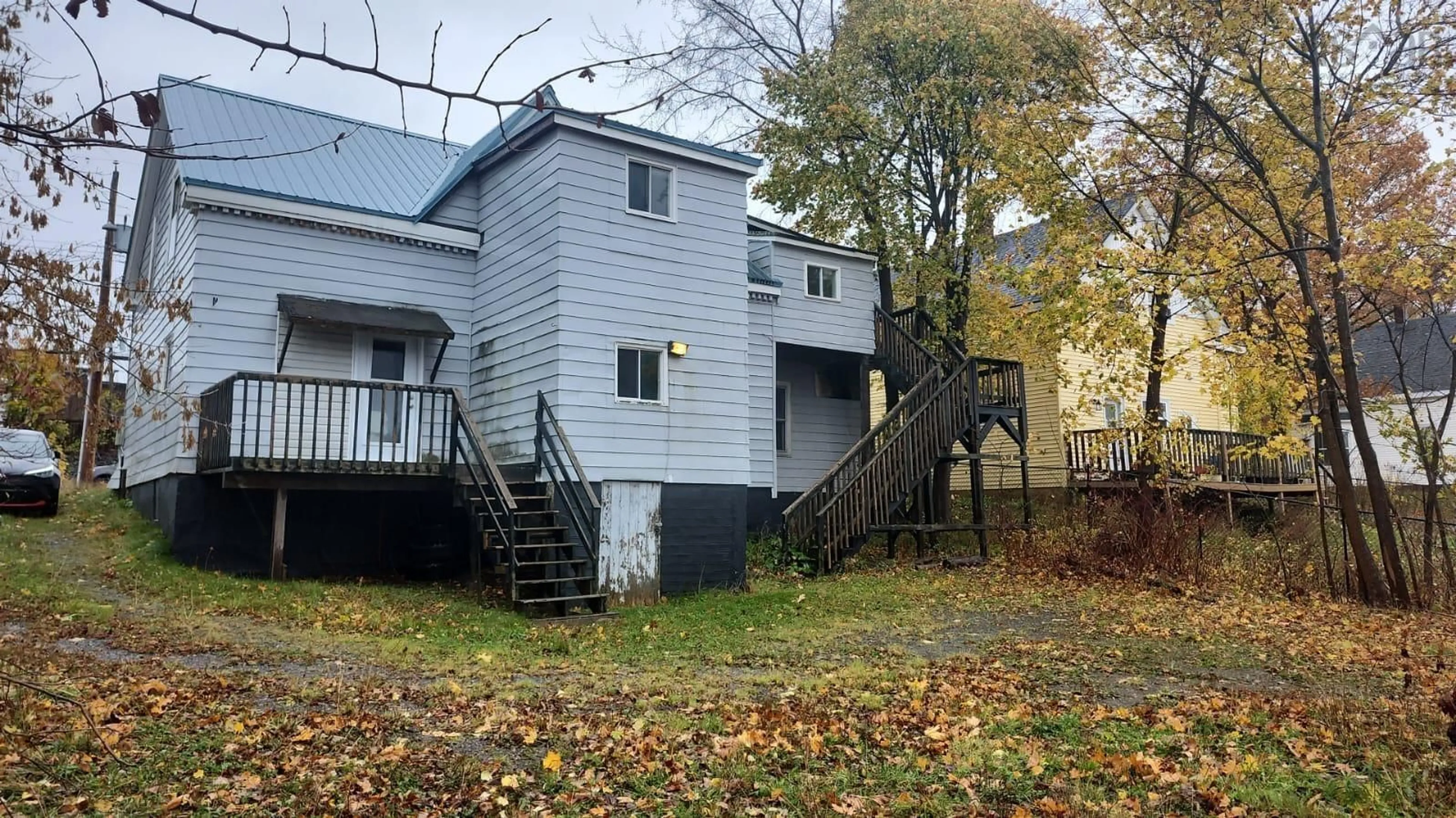 Unknown for 357-359 Macdonald St, New Glasgow Nova Scotia B2H 2V3