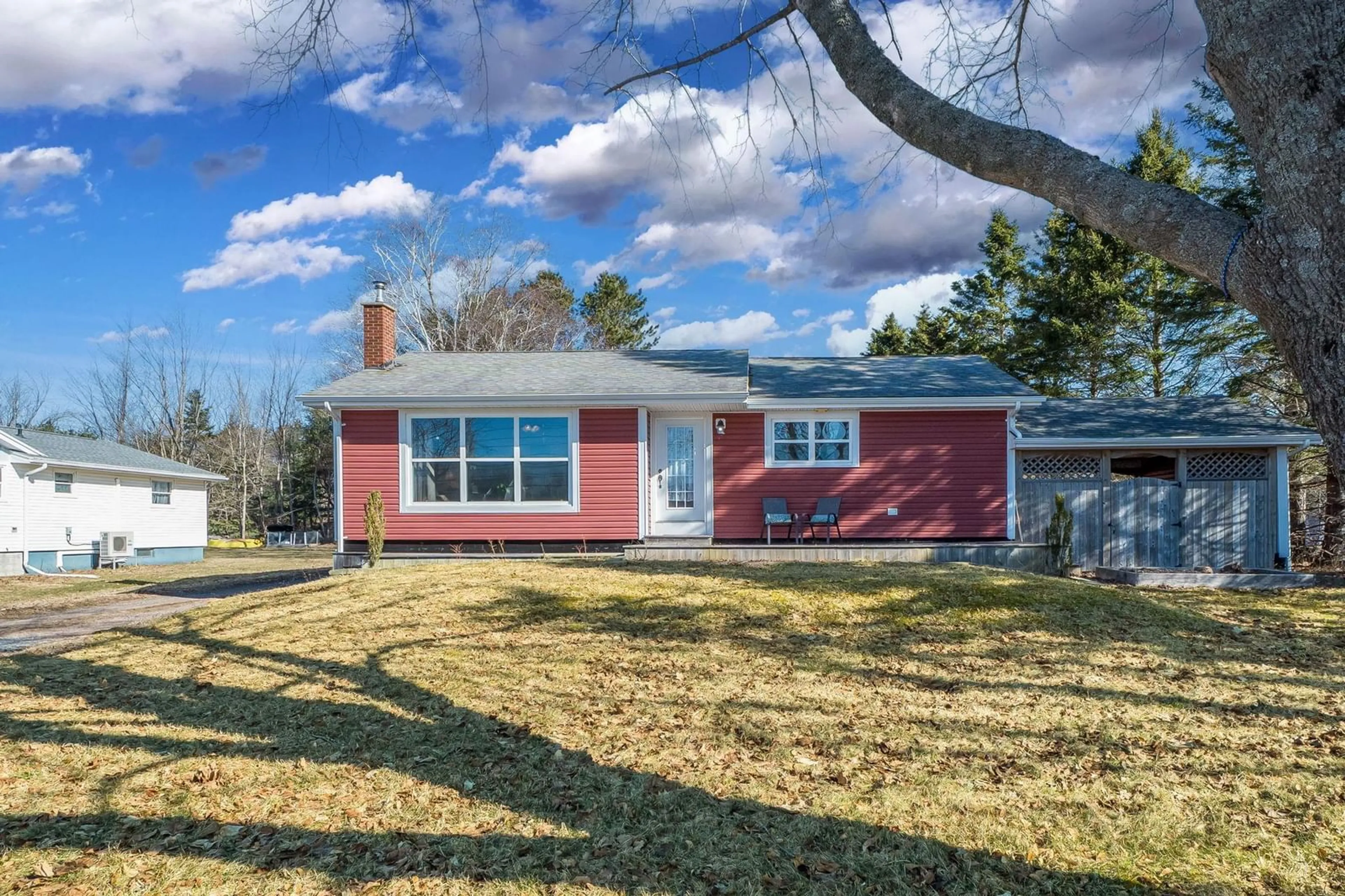 Unknown for 4593 Highway 1, Three Mile Plains Nova Scotia B0N 2T0