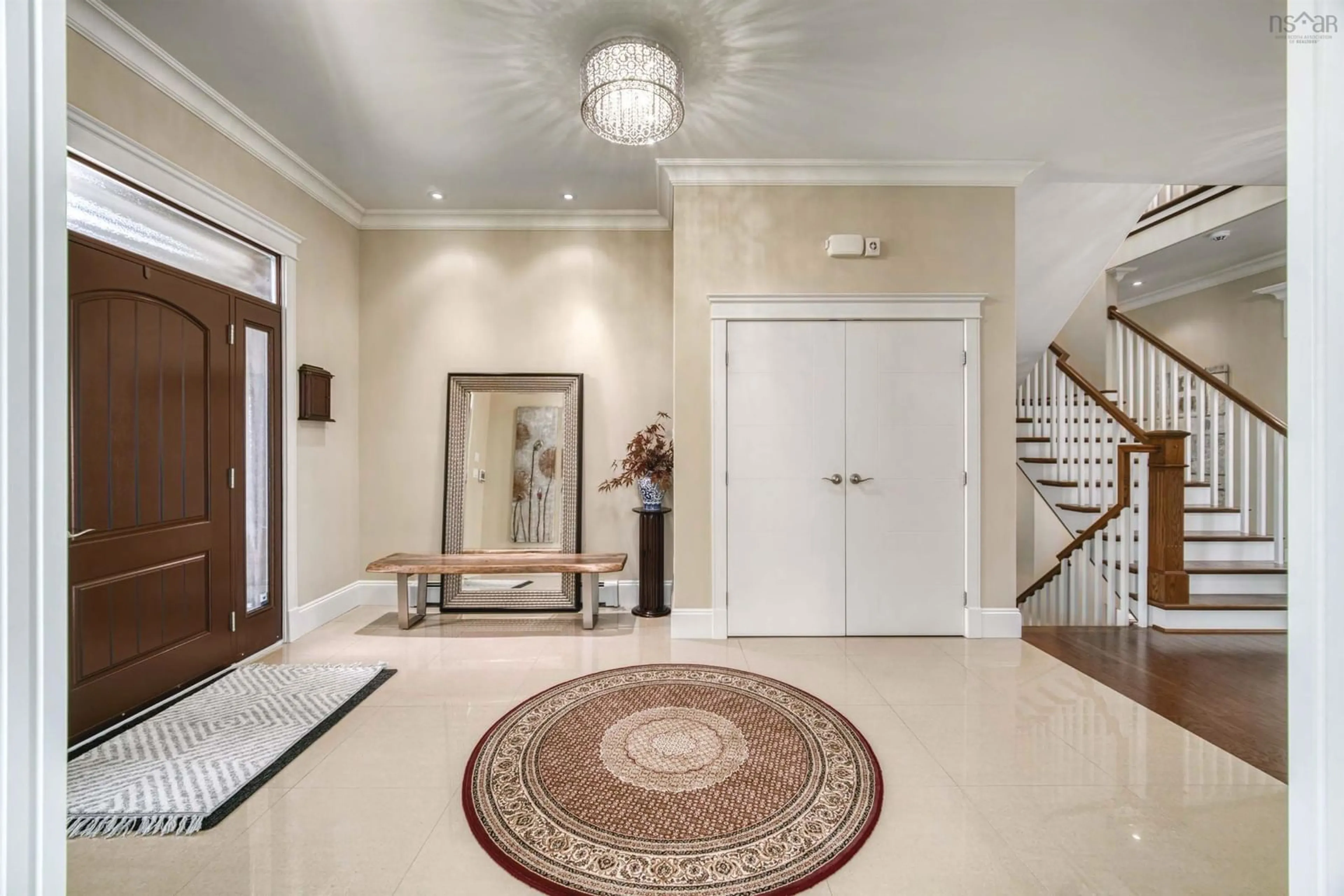 Indoor foyer for 129 William Borrett Terr, Bedford South Nova Scotia B4A 0G6