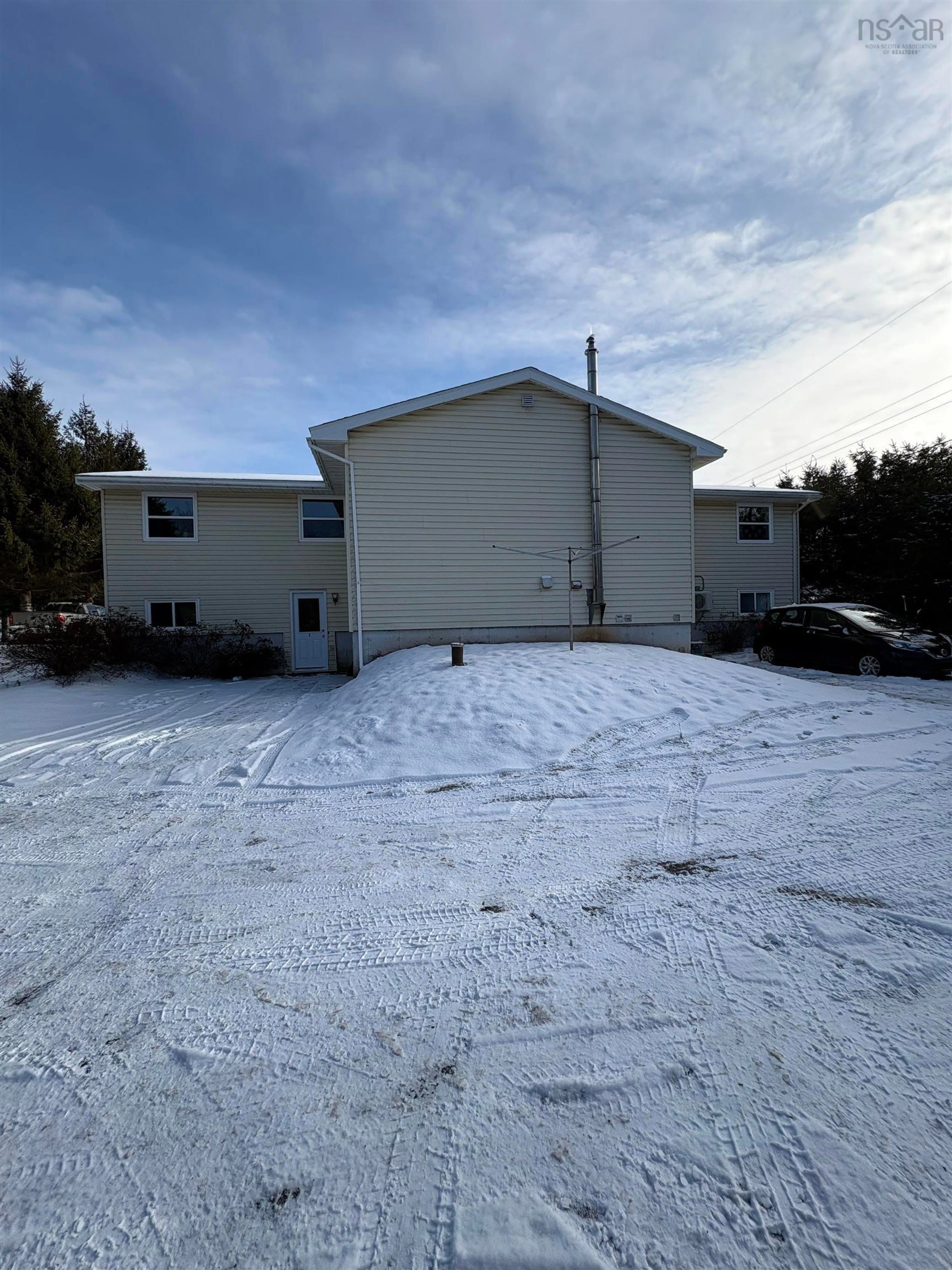 A pic from outside/outdoor area/front of a property/back of a property/a pic from drone, building for 5 Mitchell Dr, Truro Heights Nova Scotia B6L 1M5