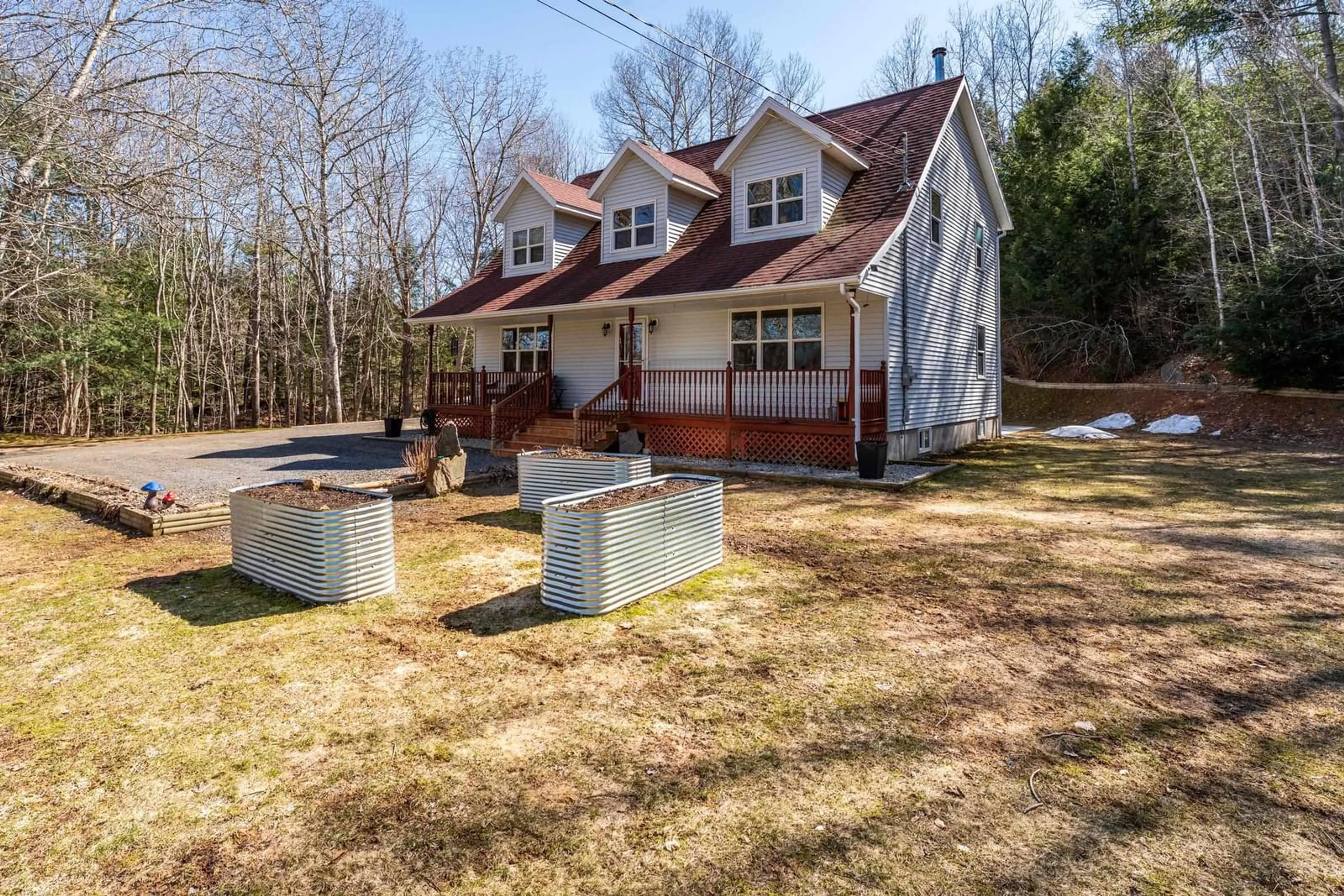 A pic from outside/outdoor area/front of a property/back of a property/a pic from drone, unknown for 1082 Meadowvale Rd, East Tremont Nova Scotia B0P 1R0