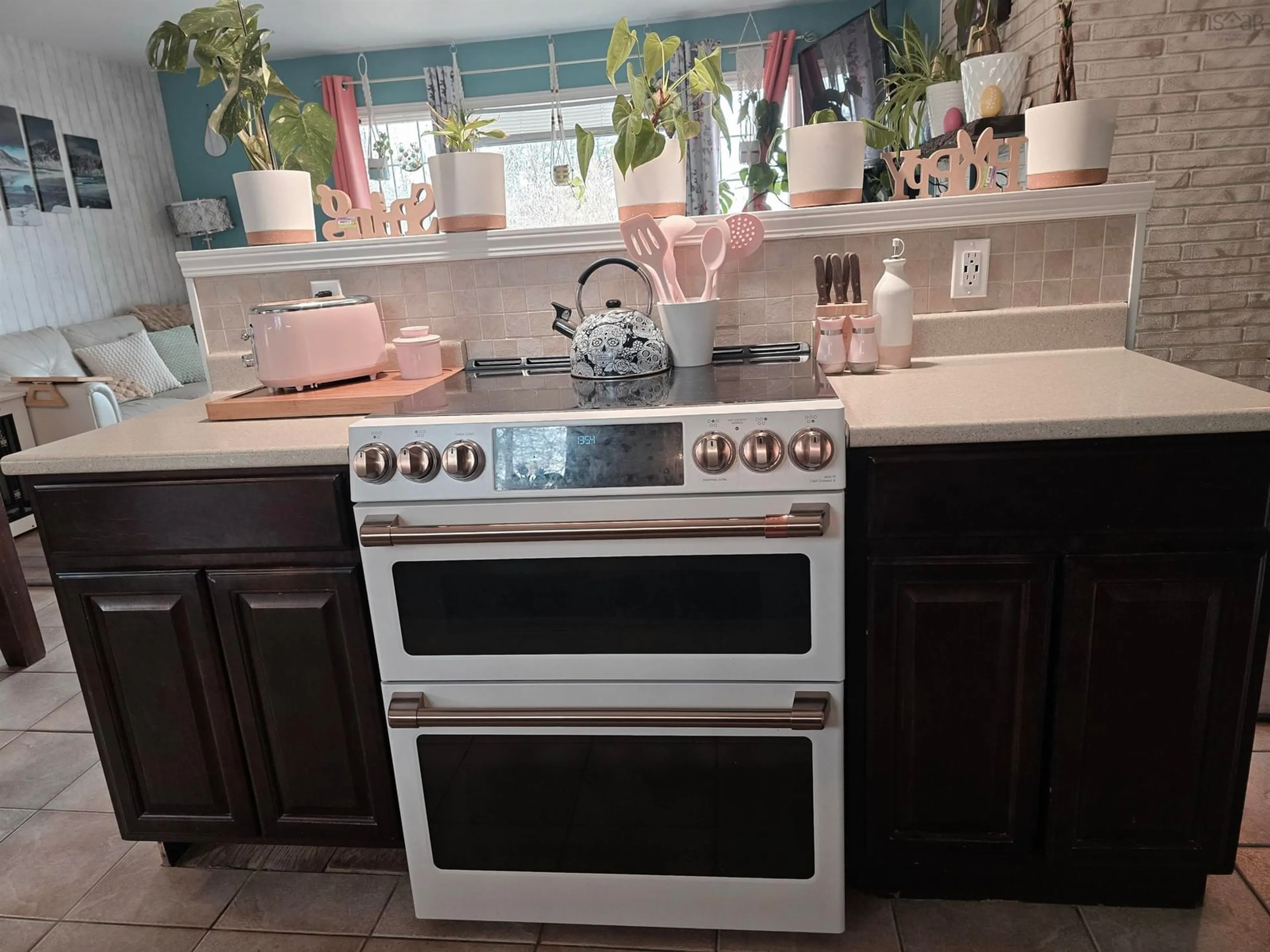 Standard kitchen, ceramic/tile floor for 42 Eleventh St, Trenton Nova Scotia B0K 1X0