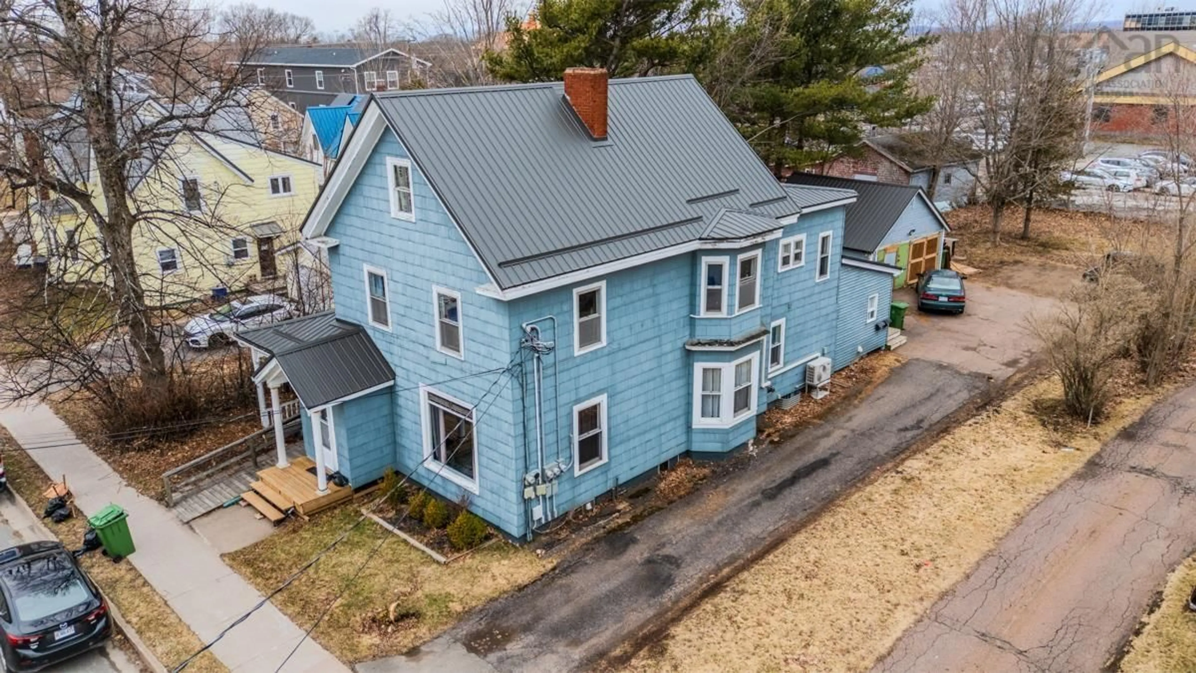 A pic from outside/outdoor area/front of a property/back of a property/a pic from drone, street for 43 Duke St, Truro Nova Scotia B2N 2A3