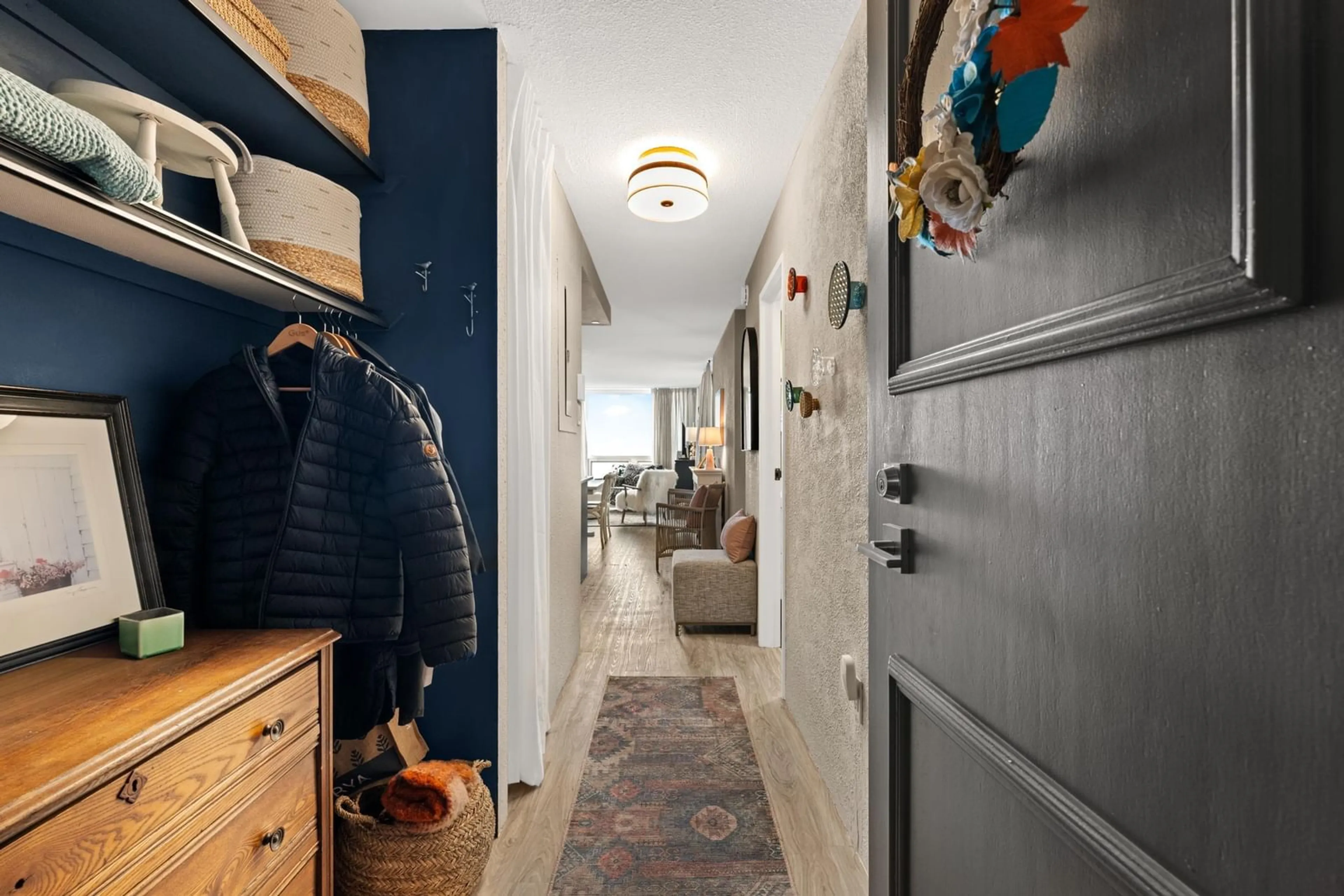 Indoor entryway for 5572 North Ridge Rd #309, Halifax Nova Scotia B3K 5K2