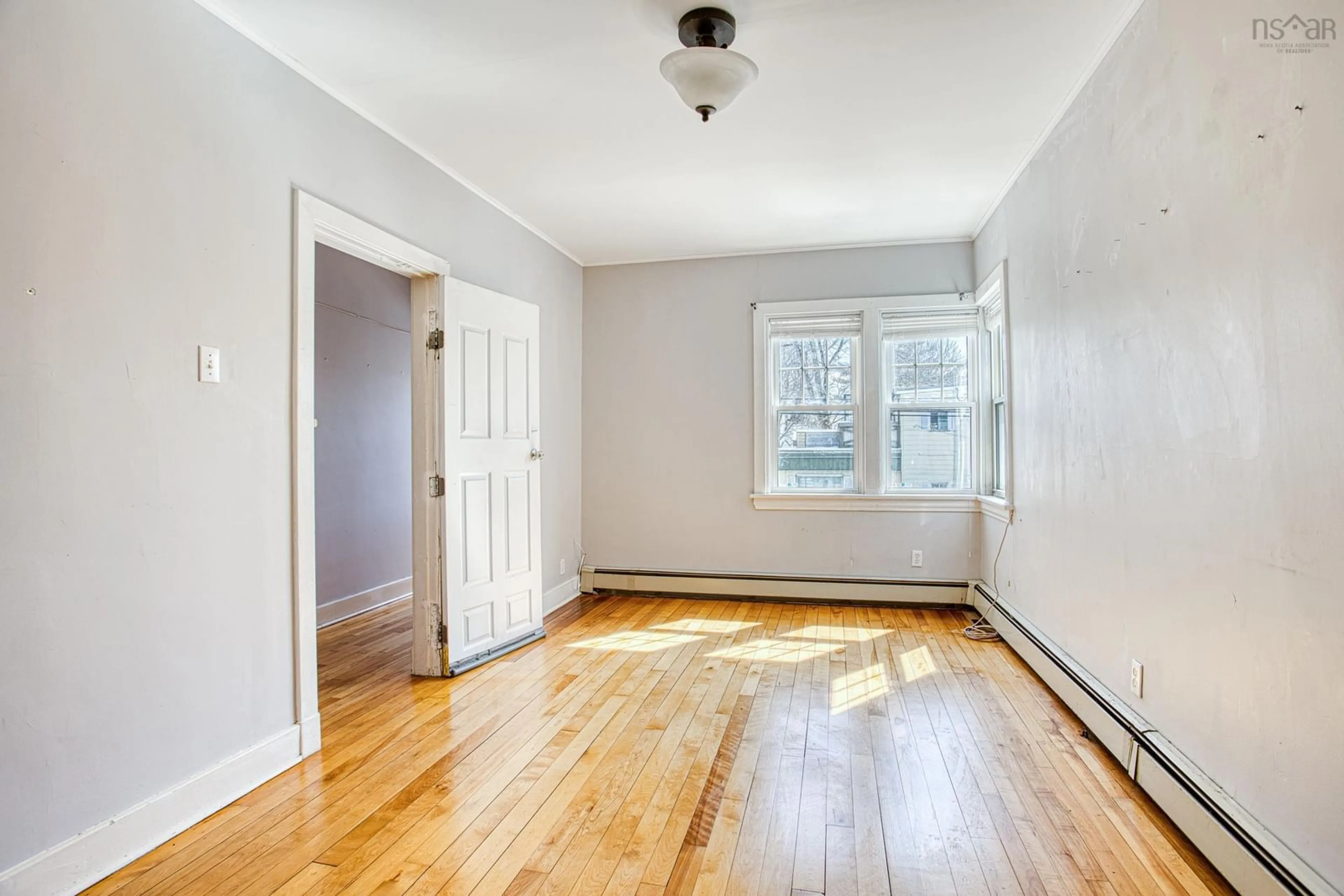 A pic of a room for 6983 Chebucto Rd, Halifax Nova Scotia B3L 1M6