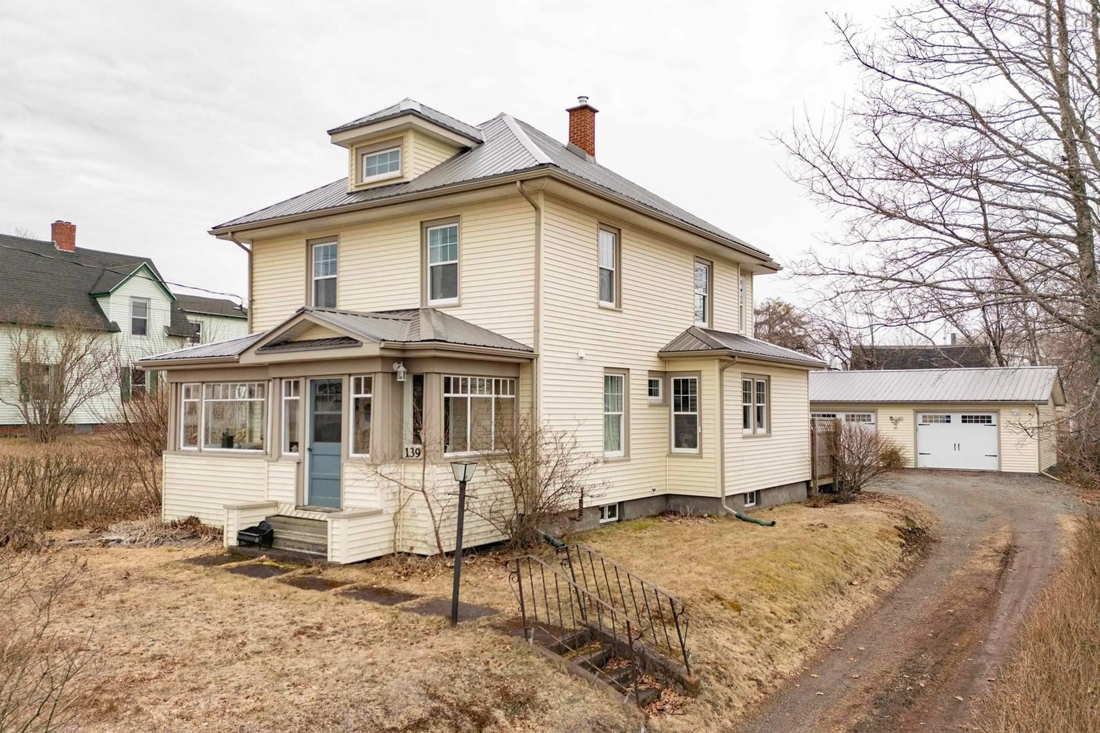 A pic from outside/outdoor area/front of a property/back of a property/a pic from drone, street for 139 Main St, Springhill Nova Scotia B0M 1X0