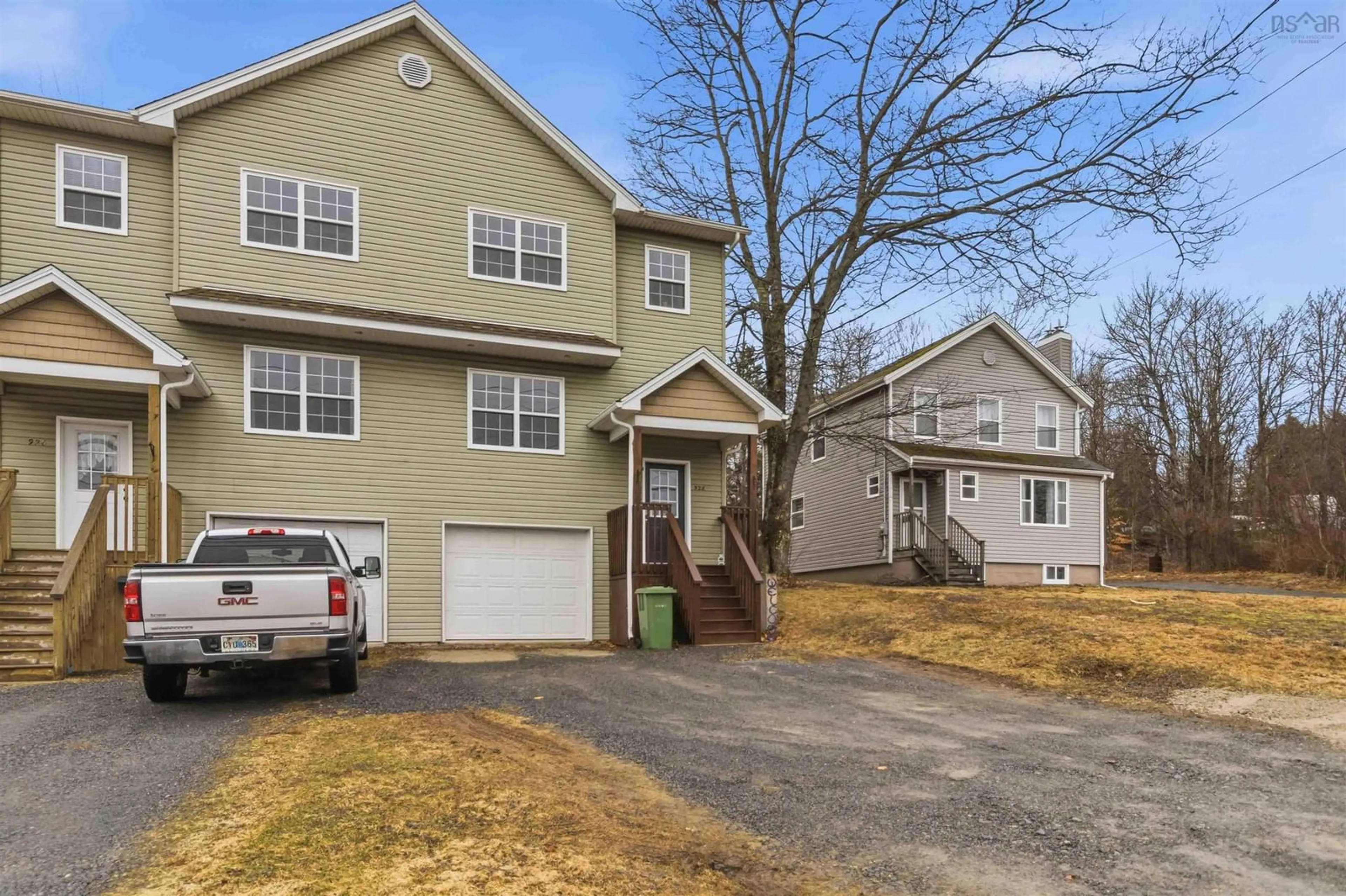 Home with vinyl exterior material, street for 928 Sackville Dr, Middle Sackville Nova Scotia B4E 1S4