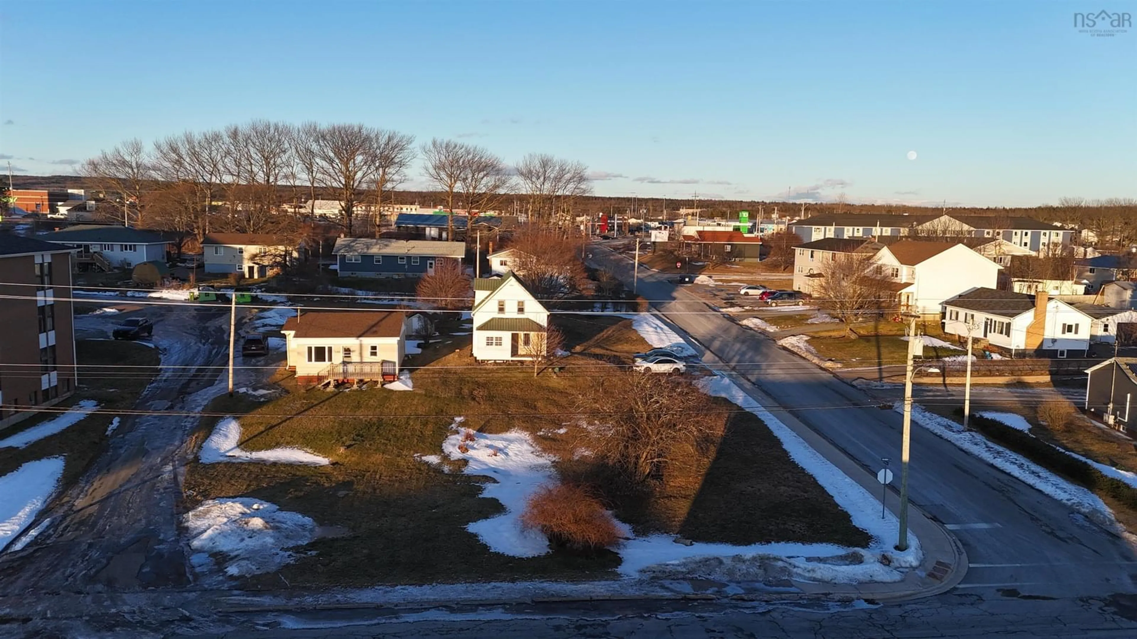 A pic from outside/outdoor area/front of a property/back of a property/a pic from drone, unknown for 648 Queen St, Port Hawkesbury Nova Scotia B9A 2W5