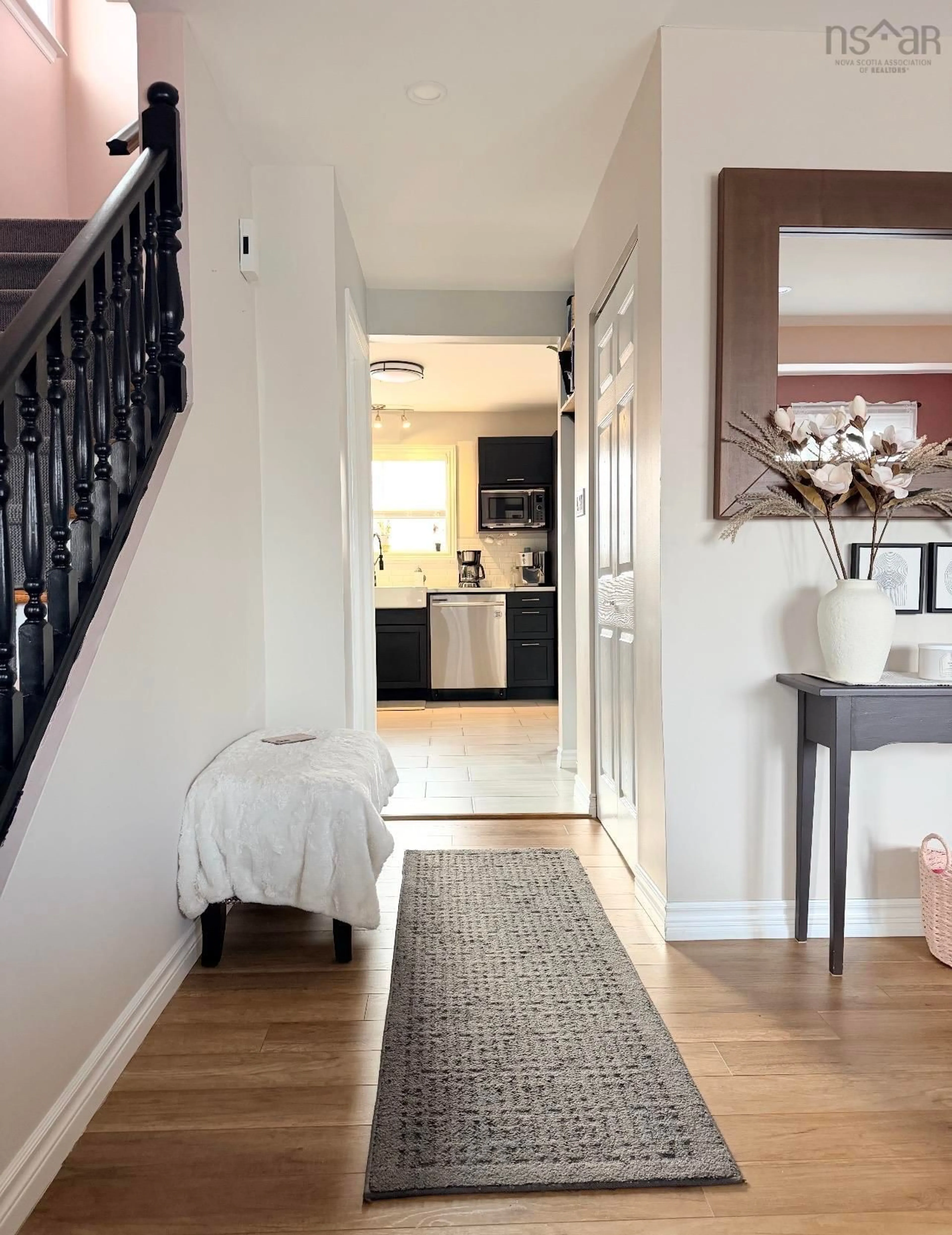 Indoor entryway for 59 Wynn Castle Dr, Lower Sackville Nova Scotia B4E 2H3