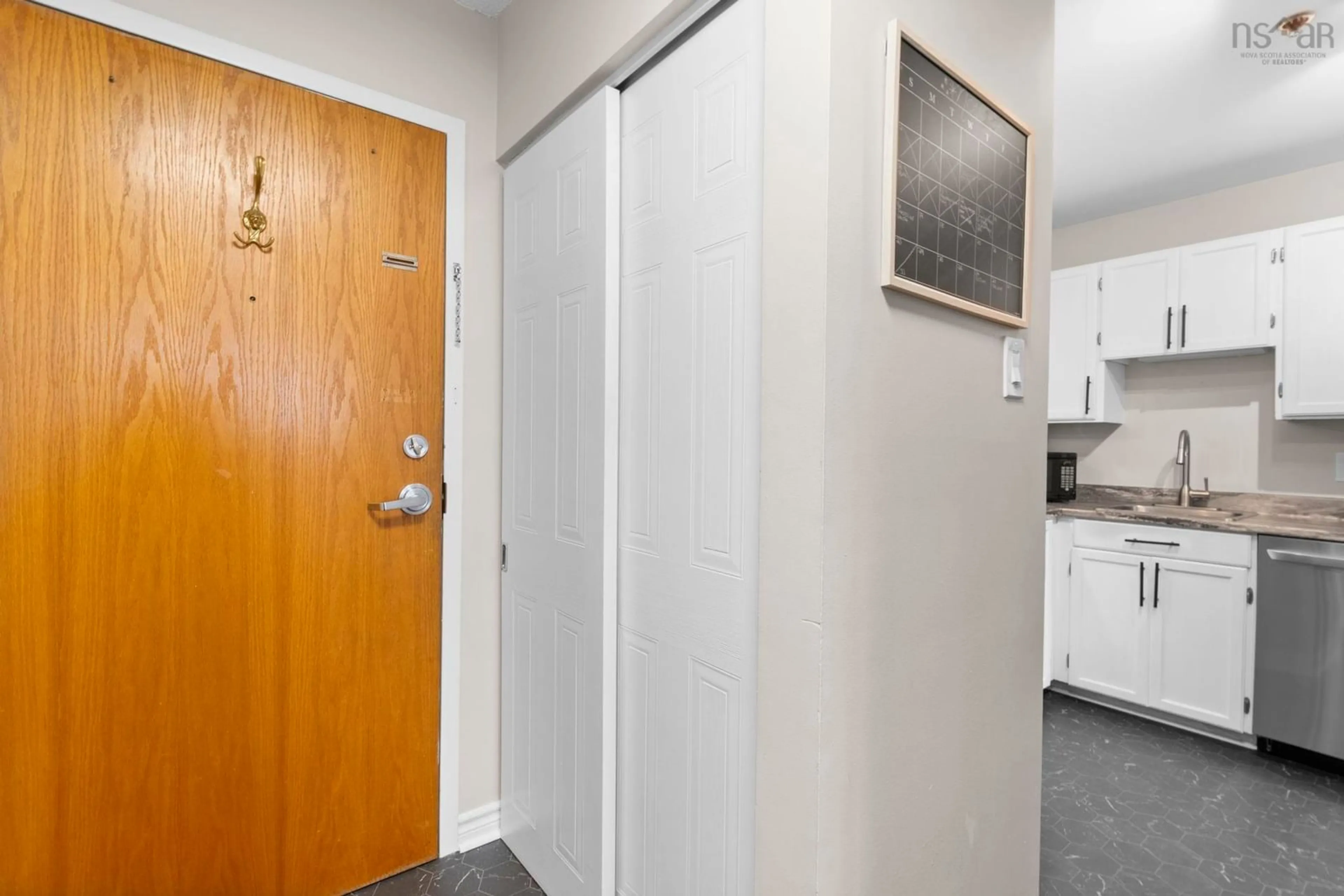 Indoor entryway for 79 Collins Grove #115, Dartmouth Nova Scotia B2W 0B9