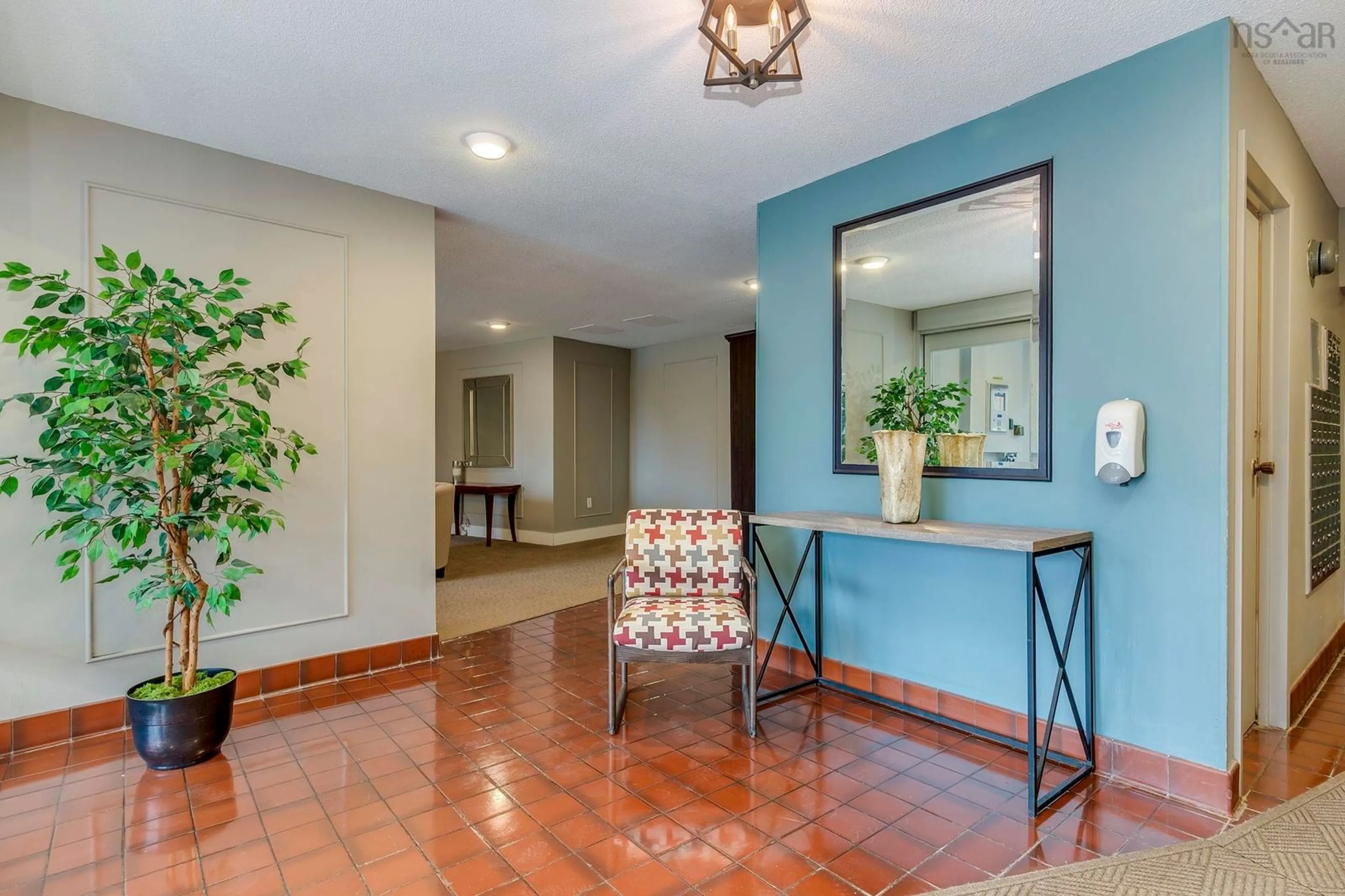 Indoor foyer for 5570 Heatherwood Crt #306, Halifax Nova Scotia B3K 5N7