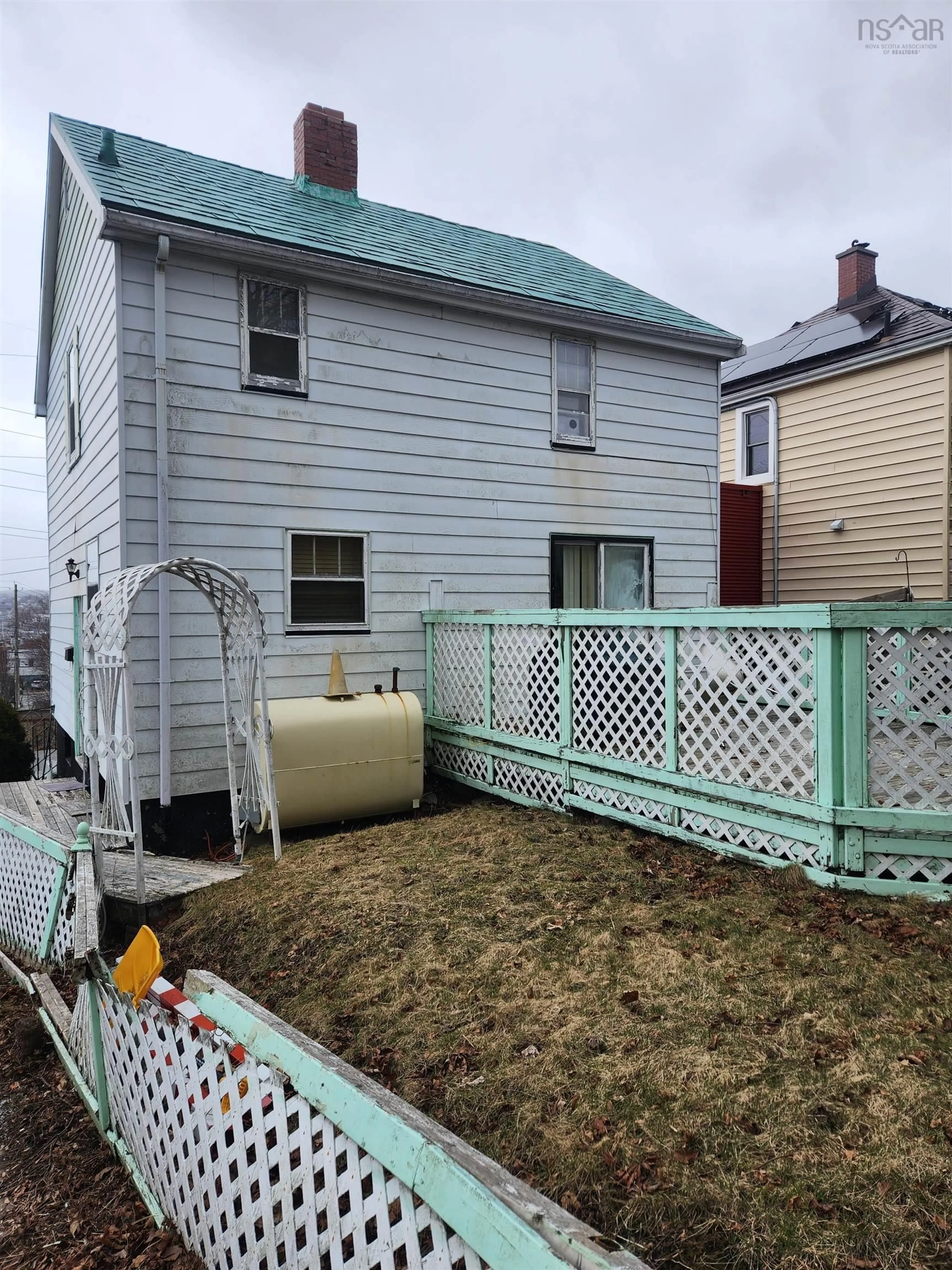 Unknown for 3675 Memorial Dr, Halifax Nova Scotia B3K 5A3