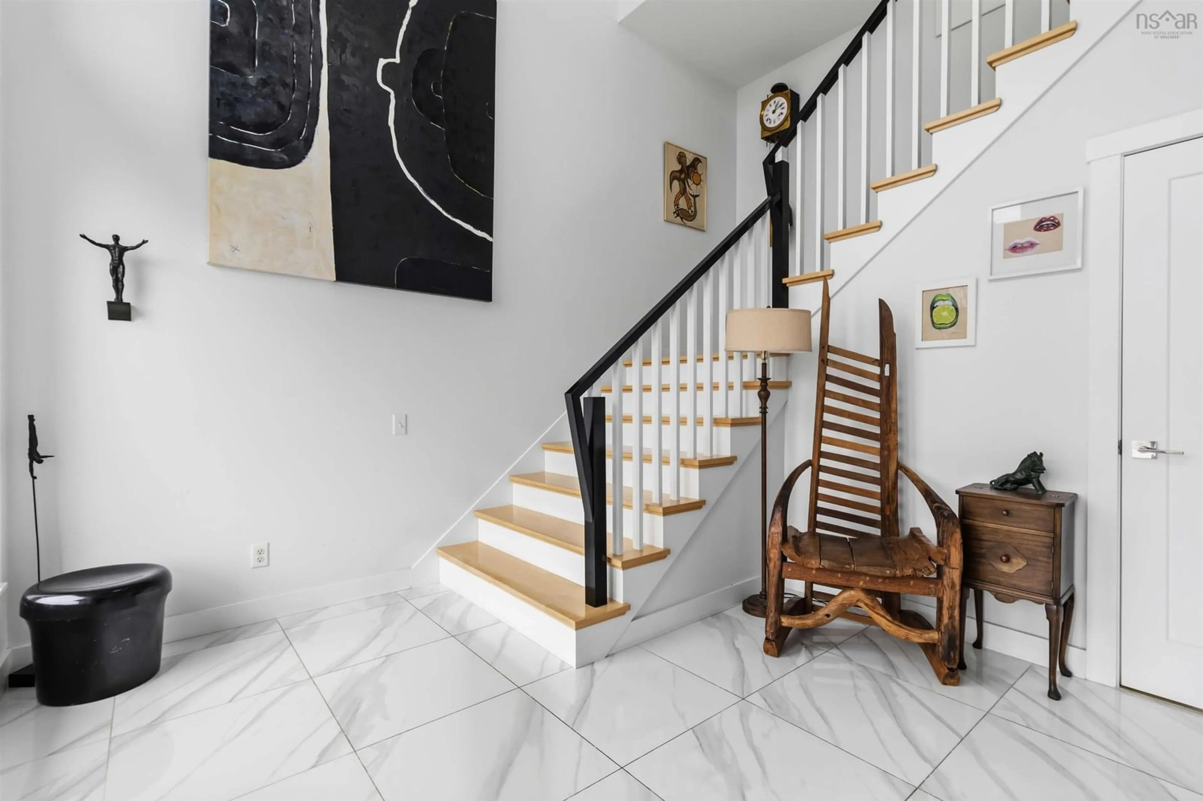 Stairs for 237 Transom Dr, Bedford Nova Scotia B3M 0L7