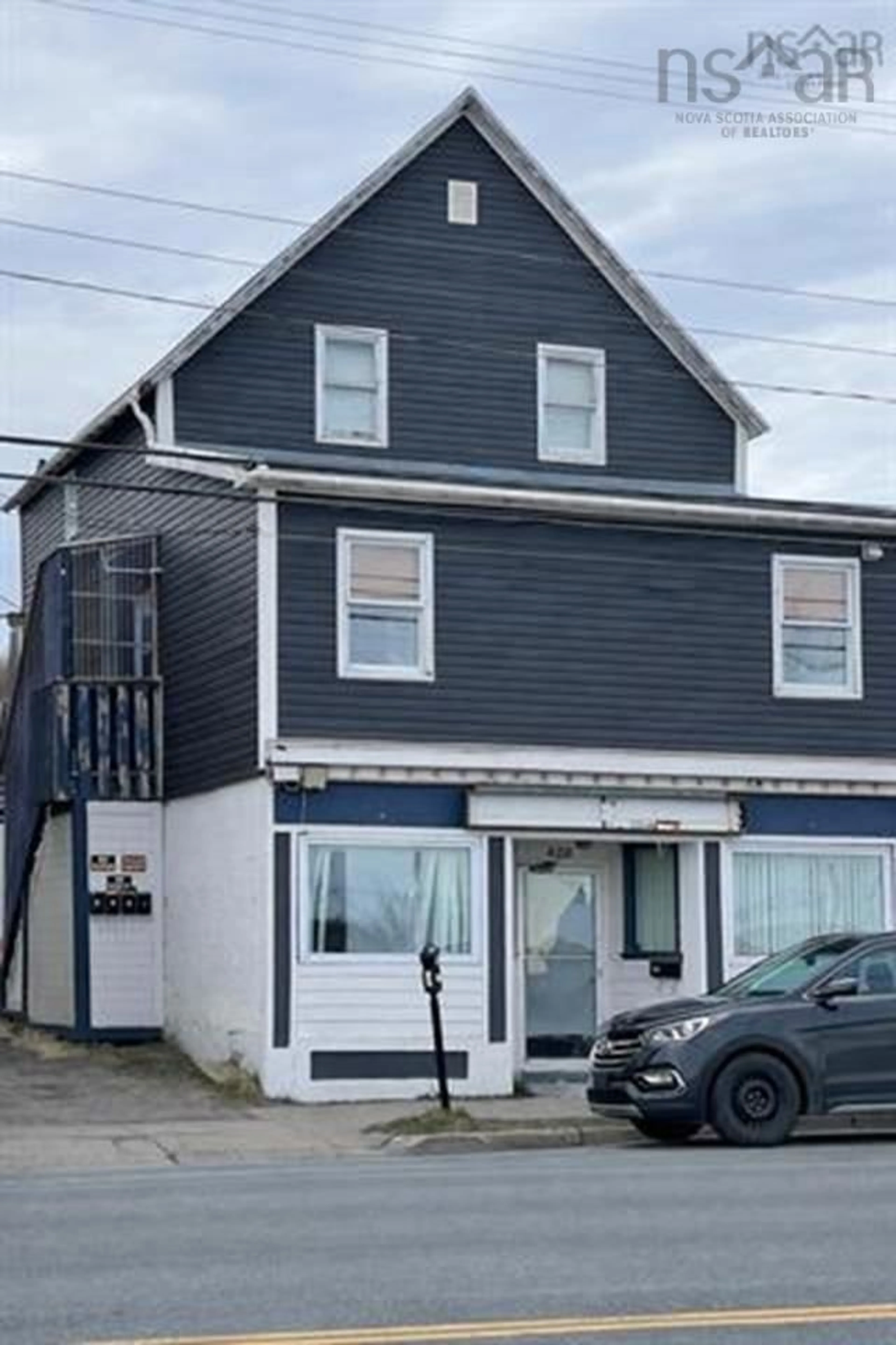 Unknown for 428 George St, Sydney Nova Scotia B1P 1K3