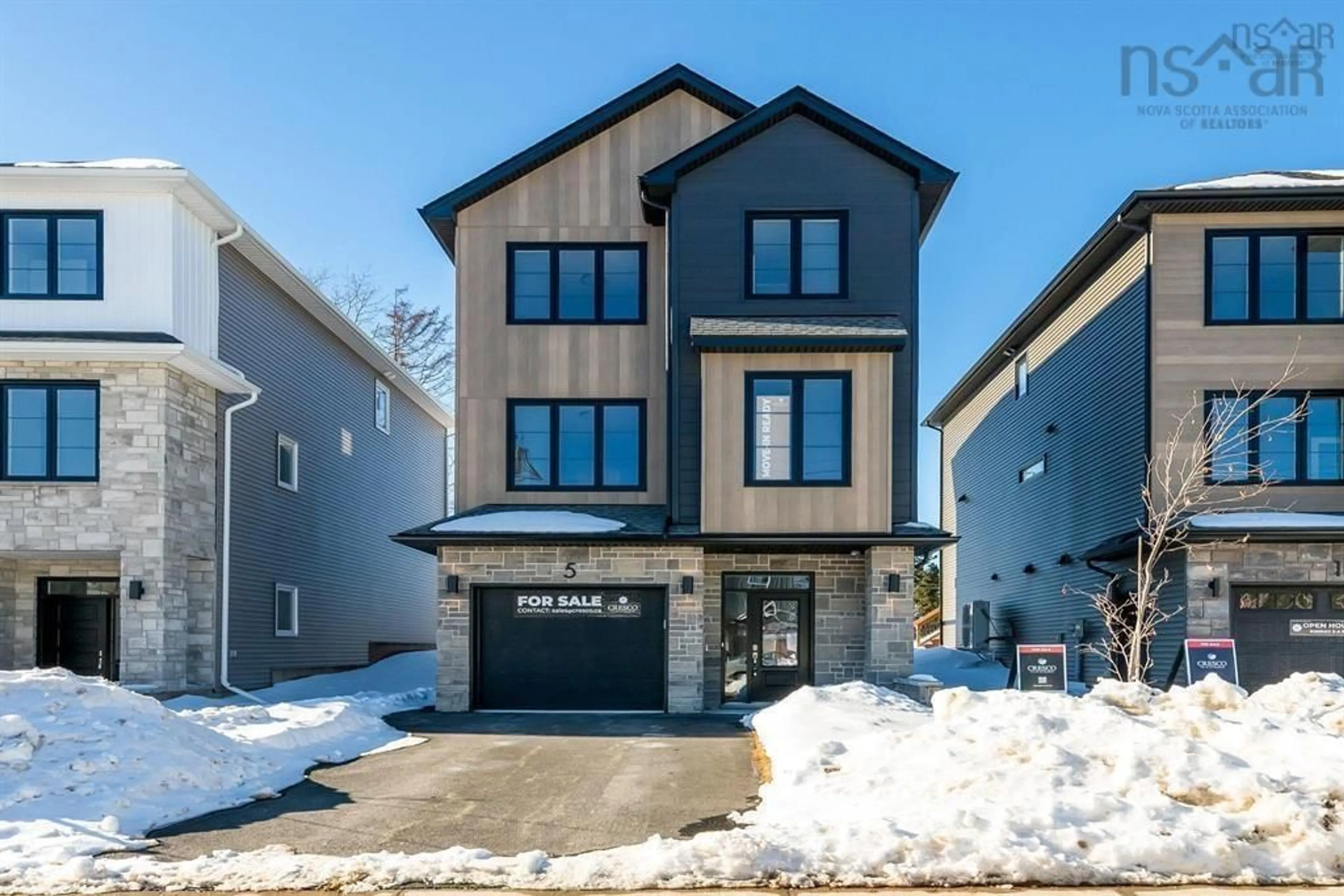 Home with brick exterior material, street for 5 Pearlgarden Close, Dartmouth Nova Scotia B2X 0C2