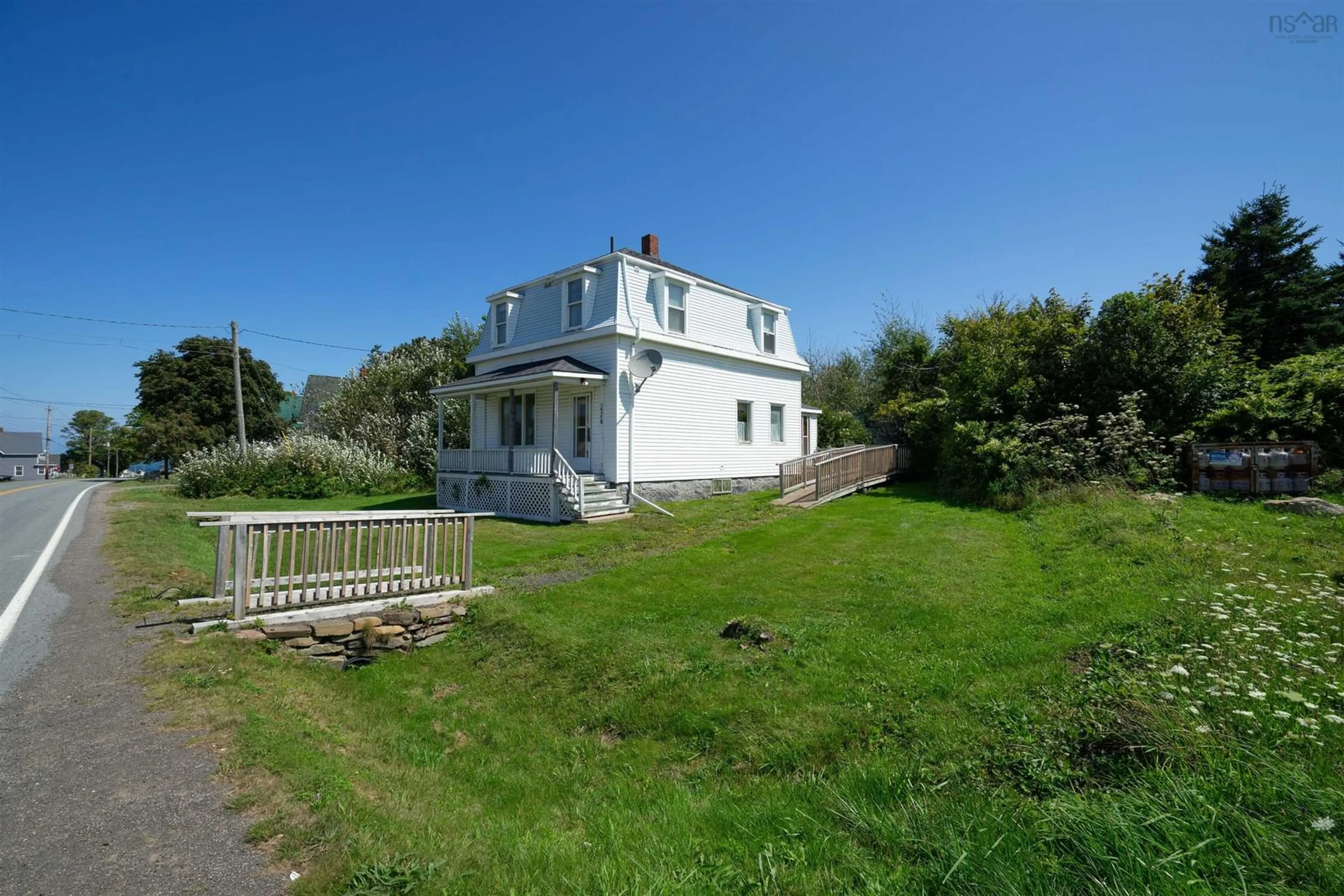A pic from outside/outdoor area/front of a property/back of a property/a pic from drone, building for 3248 Highway 217, Tiverton Nova Scotia B0V 1G0