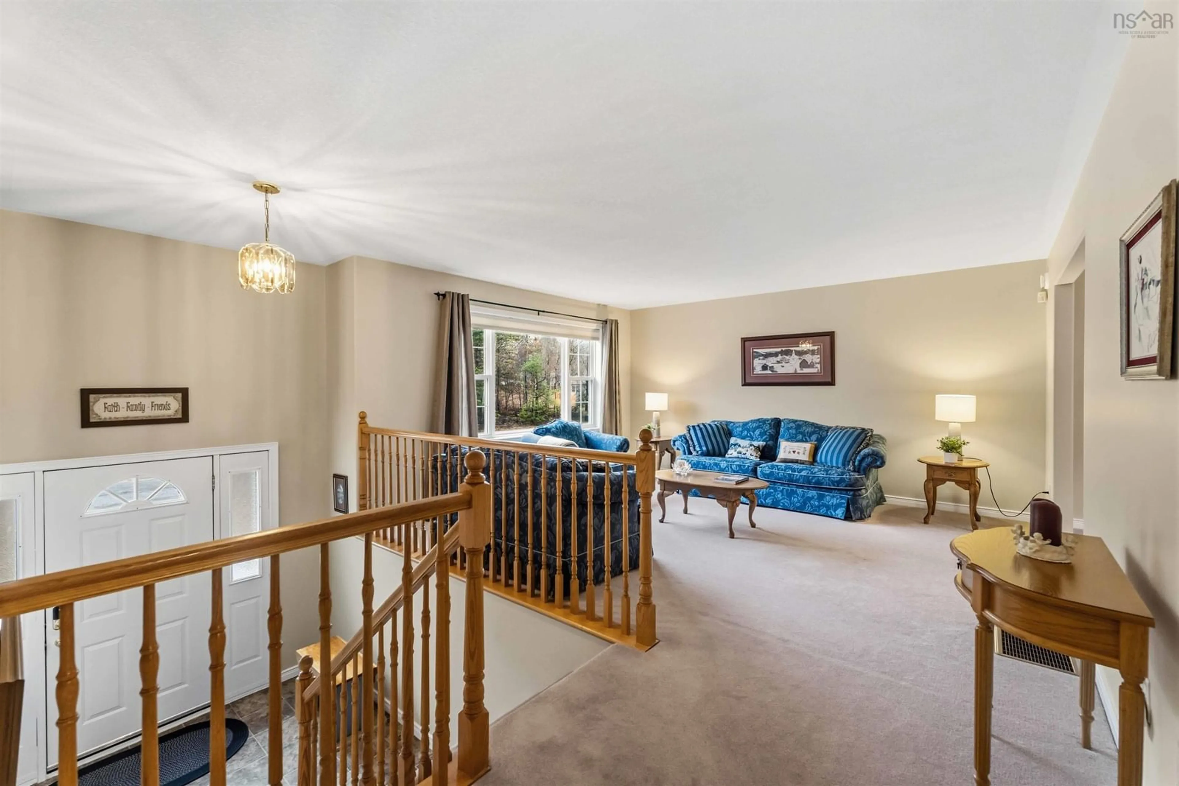 Indoor foyer for 3 Acadia Dr, Kentville Nova Scotia B4N 5E1