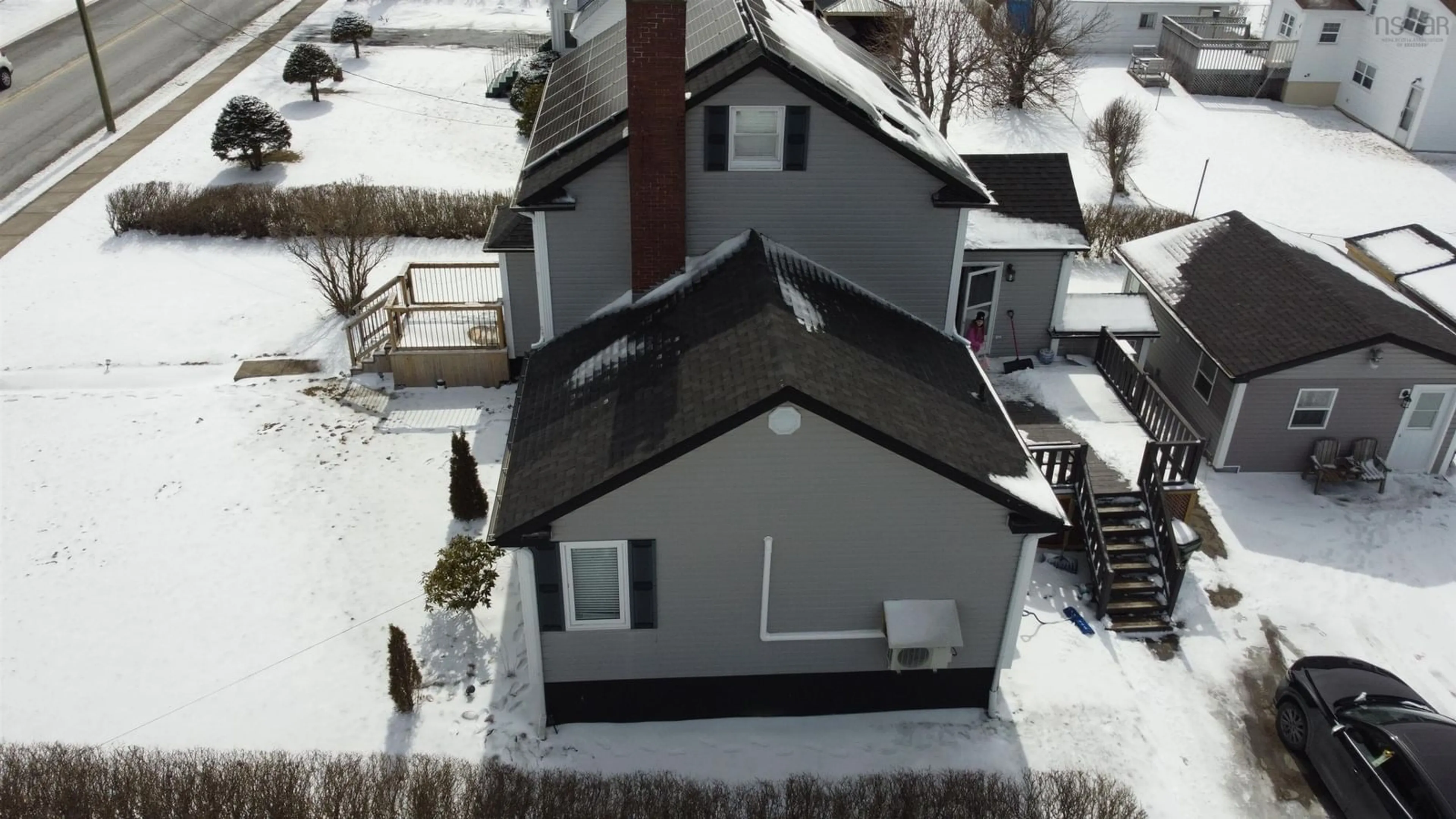 A pic from outside/outdoor area/front of a property/back of a property/a pic from drone, building for 633 King St, New Waterford Nova Scotia B1H 3Z2