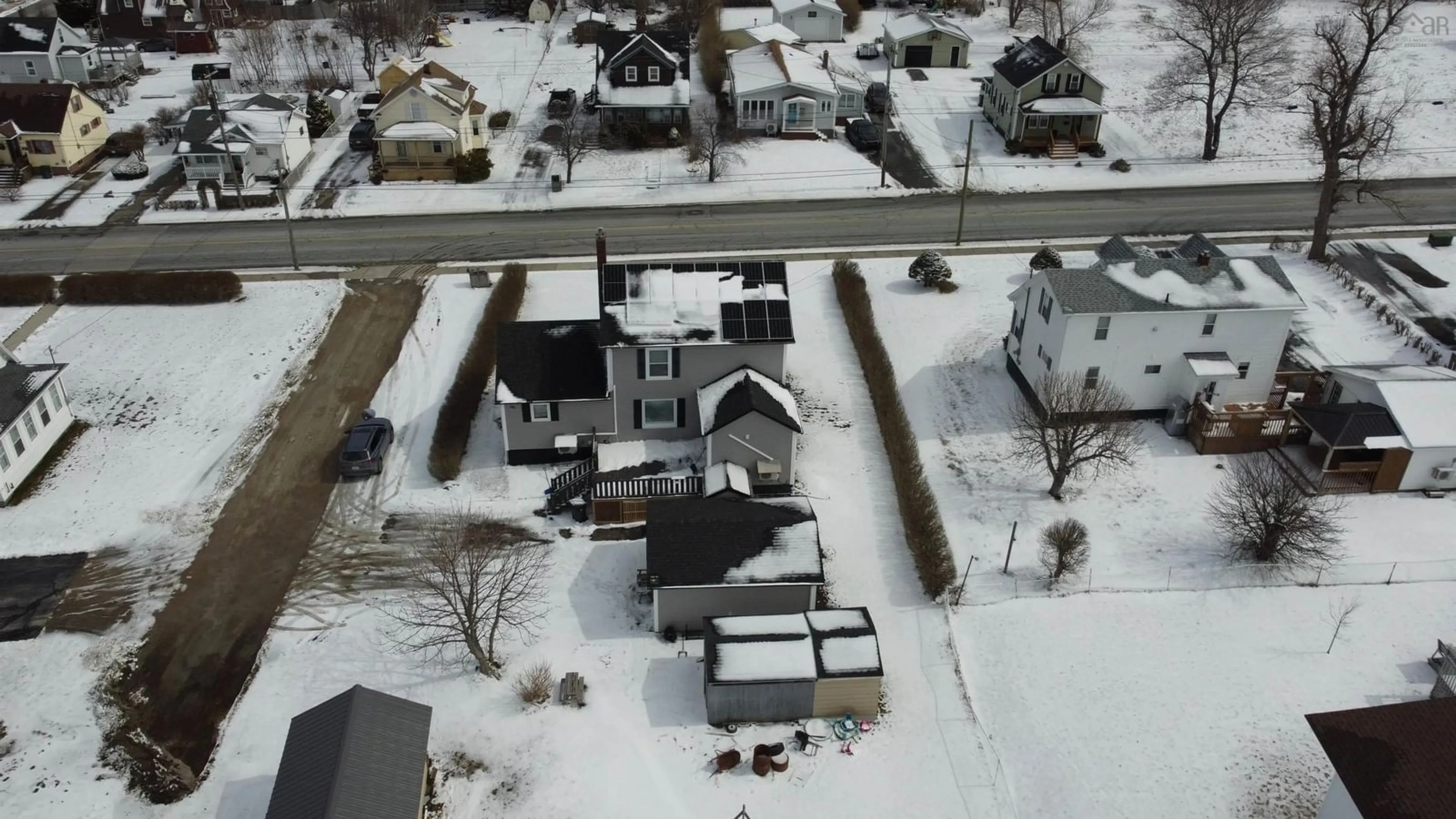 A pic from outside/outdoor area/front of a property/back of a property/a pic from drone, street for 633 King St, New Waterford Nova Scotia B1H 3Z2