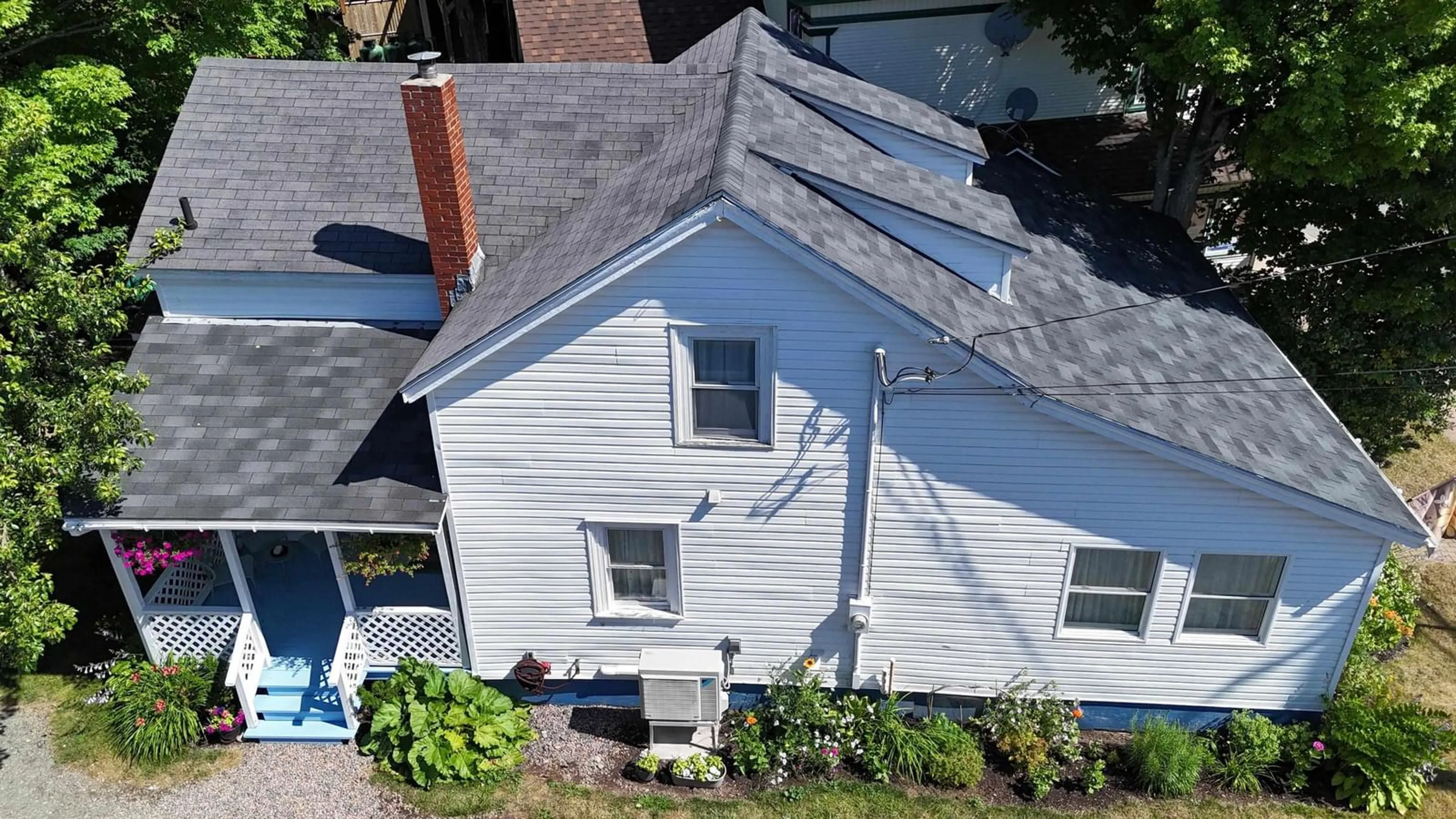 A pic from outside/outdoor area/front of a property/back of a property/a pic from drone, street for 273 Main St, Parrsboro Nova Scotia B0M 1S0
