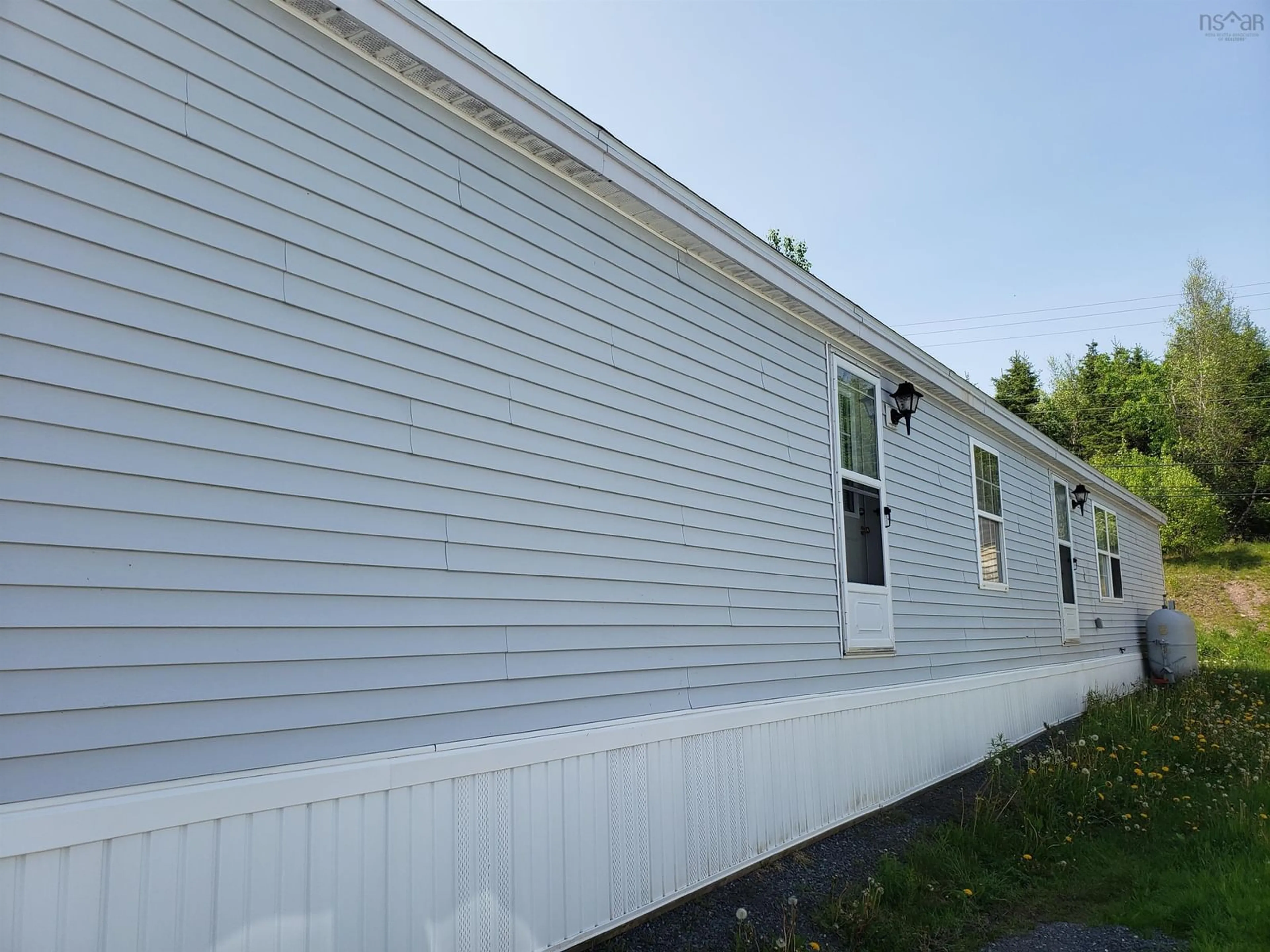 Home with vinyl exterior material, building for 21 Parkwood, North Grant Nova Scotia B2G 2L1