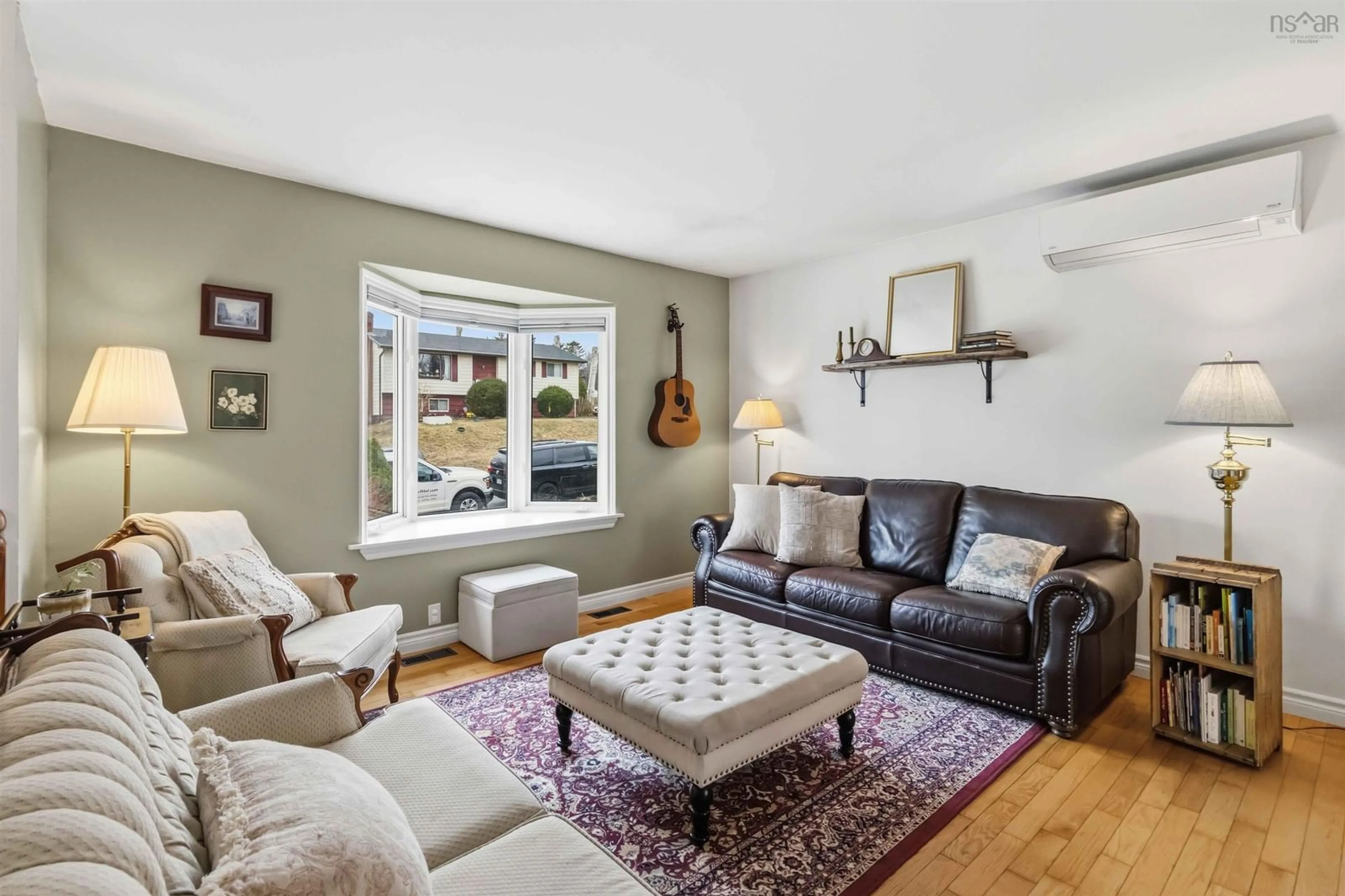 Living room with furniture, unknown for 100 Greendale Crt, Timberlea Nova Scotia B3T 1J6