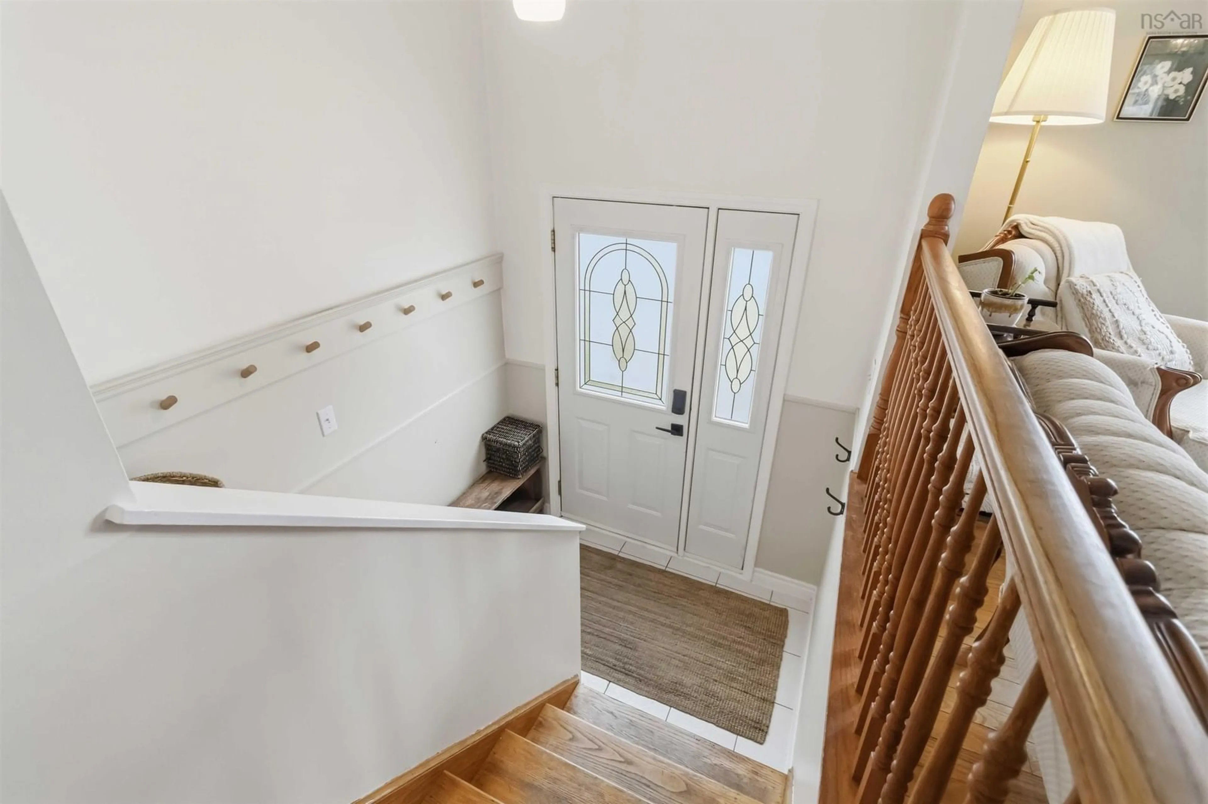 Indoor entryway for 100 Greendale Crt, Timberlea Nova Scotia B3T 1J6