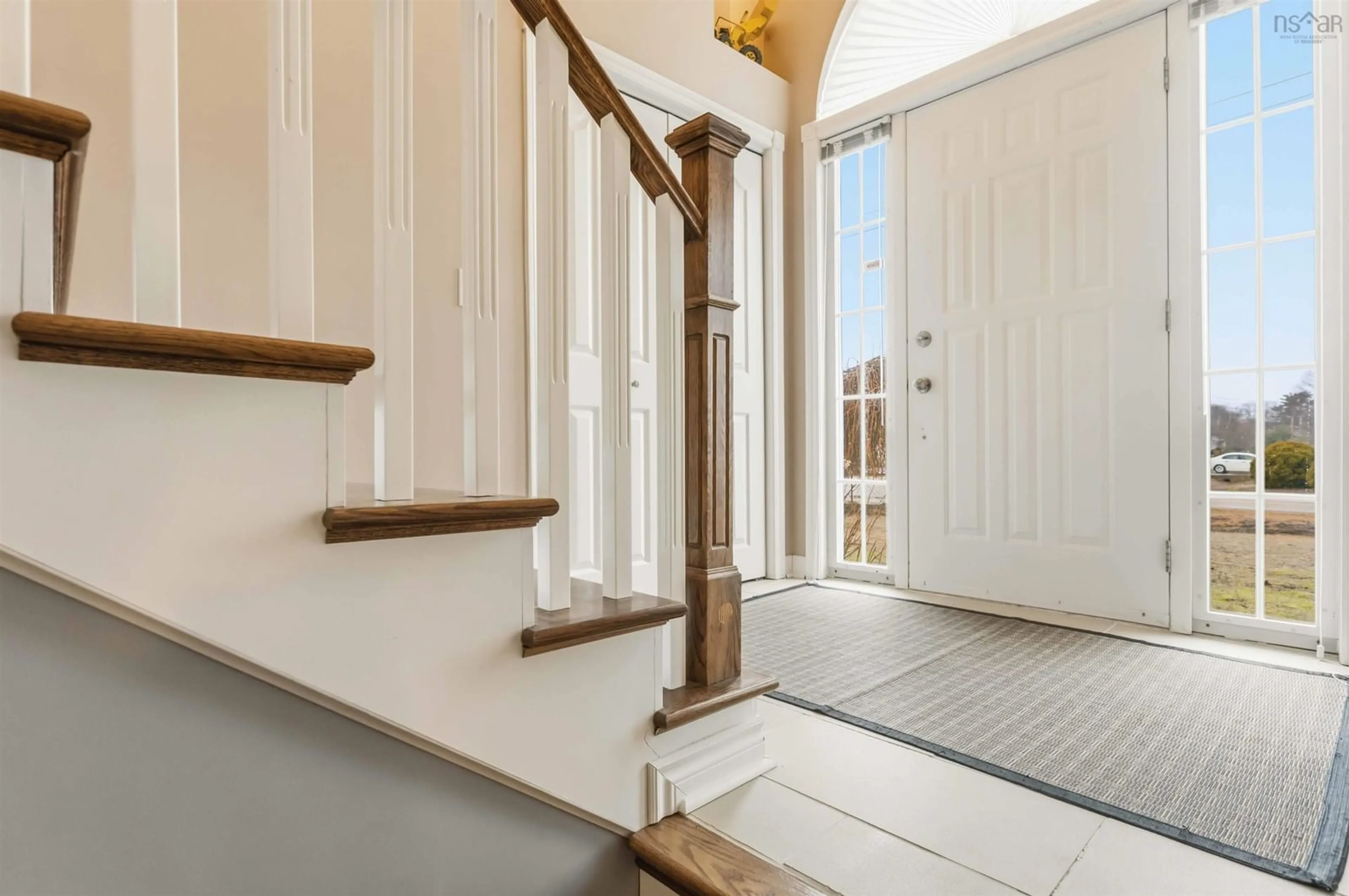 Indoor entryway for 584 Brandy Ave, Greenwood Nova Scotia B0P 1R0