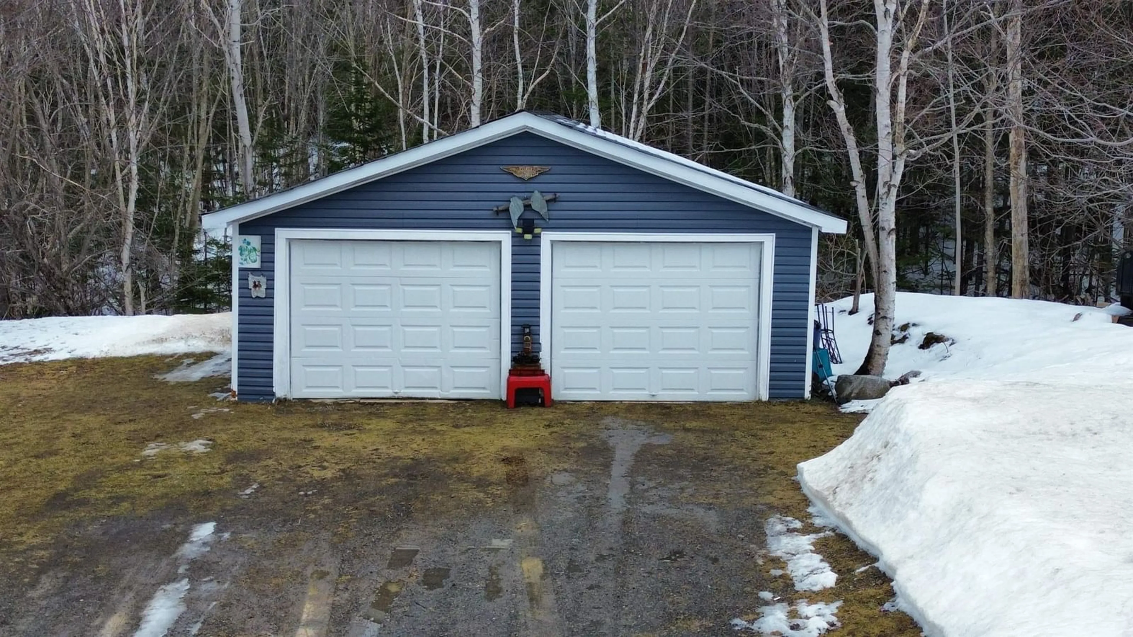 Indoor garage for 8872 Kempt Head Rd, Kempt Head Nova Scotia B1X 1P8