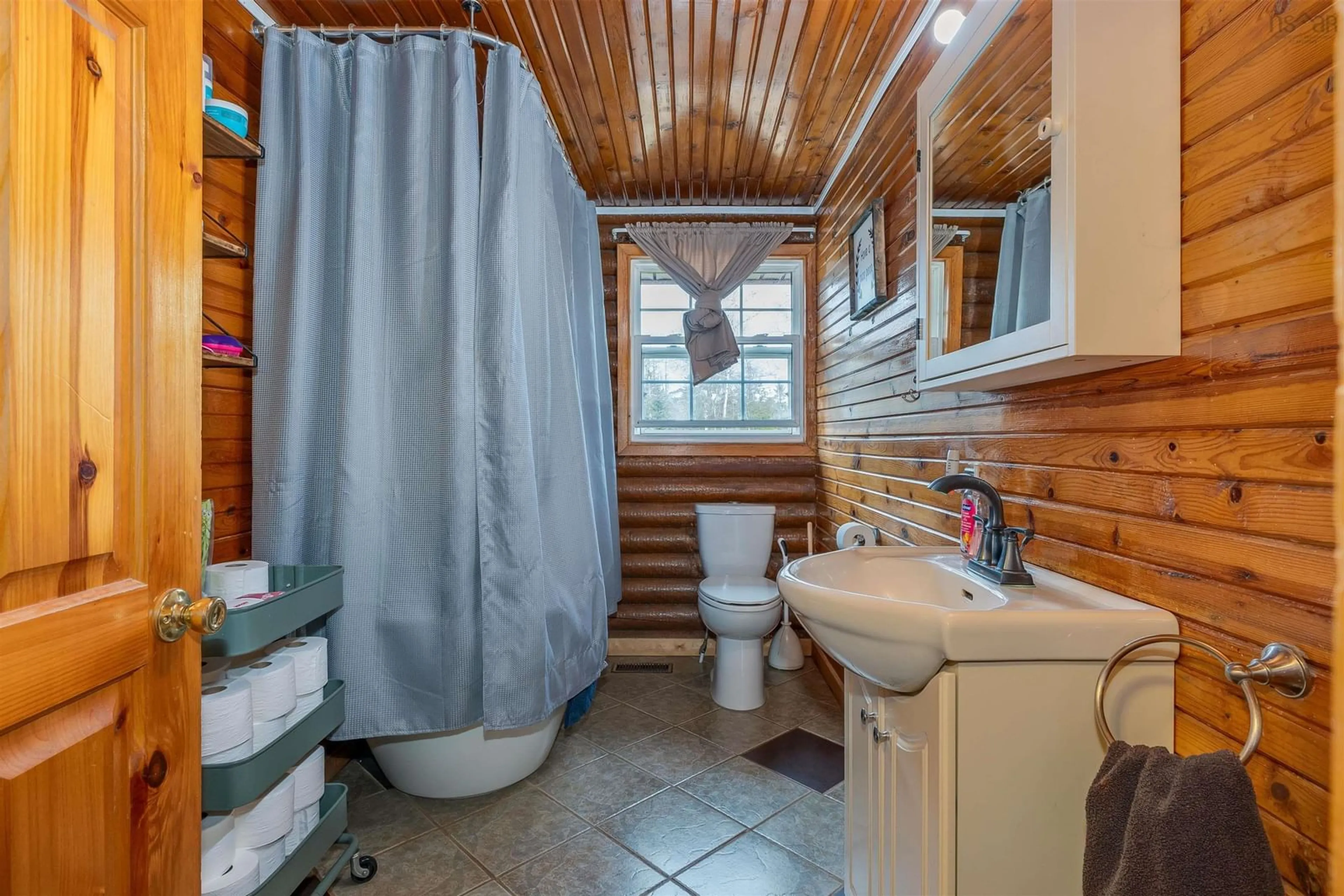 Standard bathroom, ceramic/tile floor for 891 Mcmullin Rd, Antrim Nova Scotia B0N 2H0