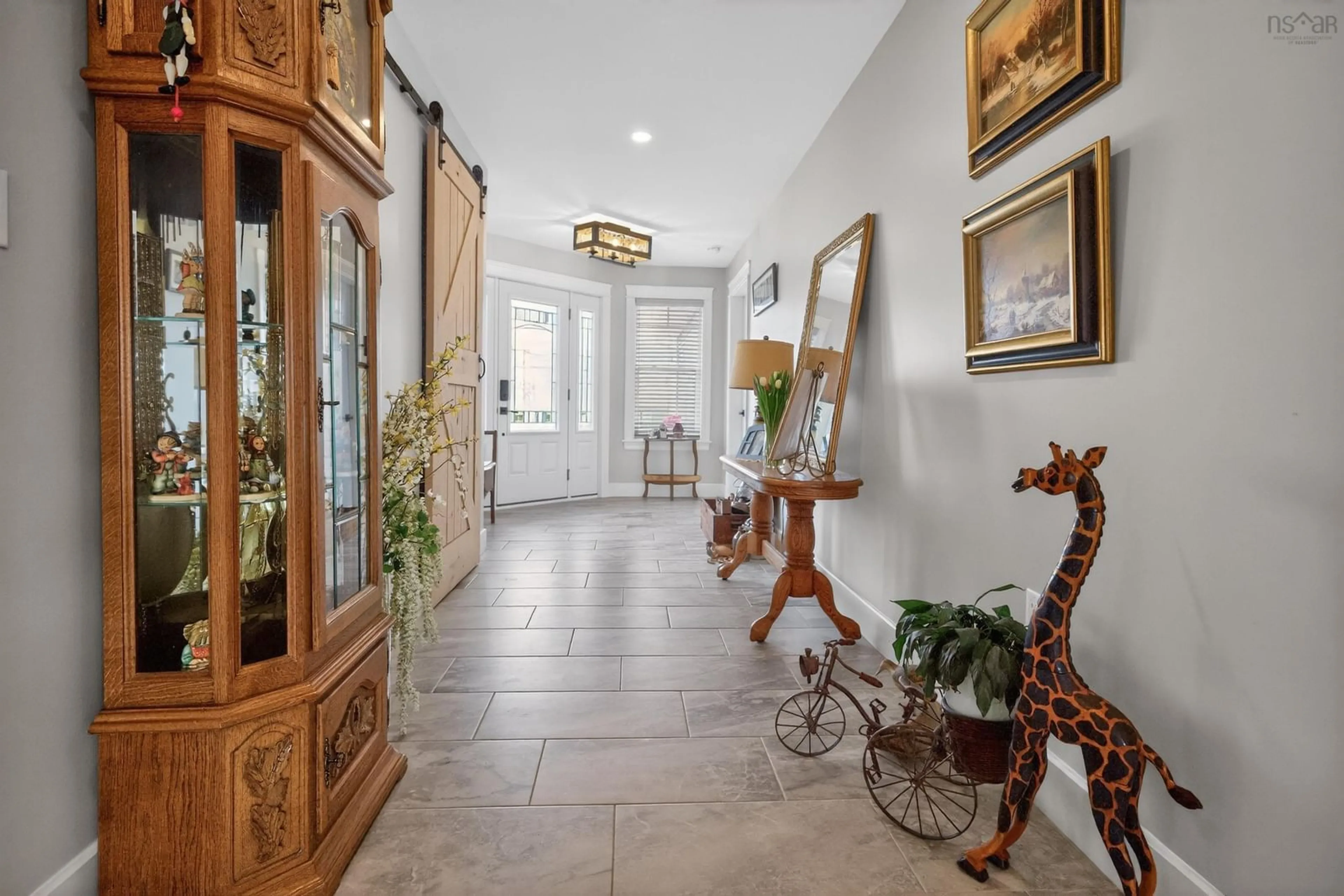 Indoor foyer for 60 Mccormacks Lane, Eastern Passage Nova Scotia B3G 1A3