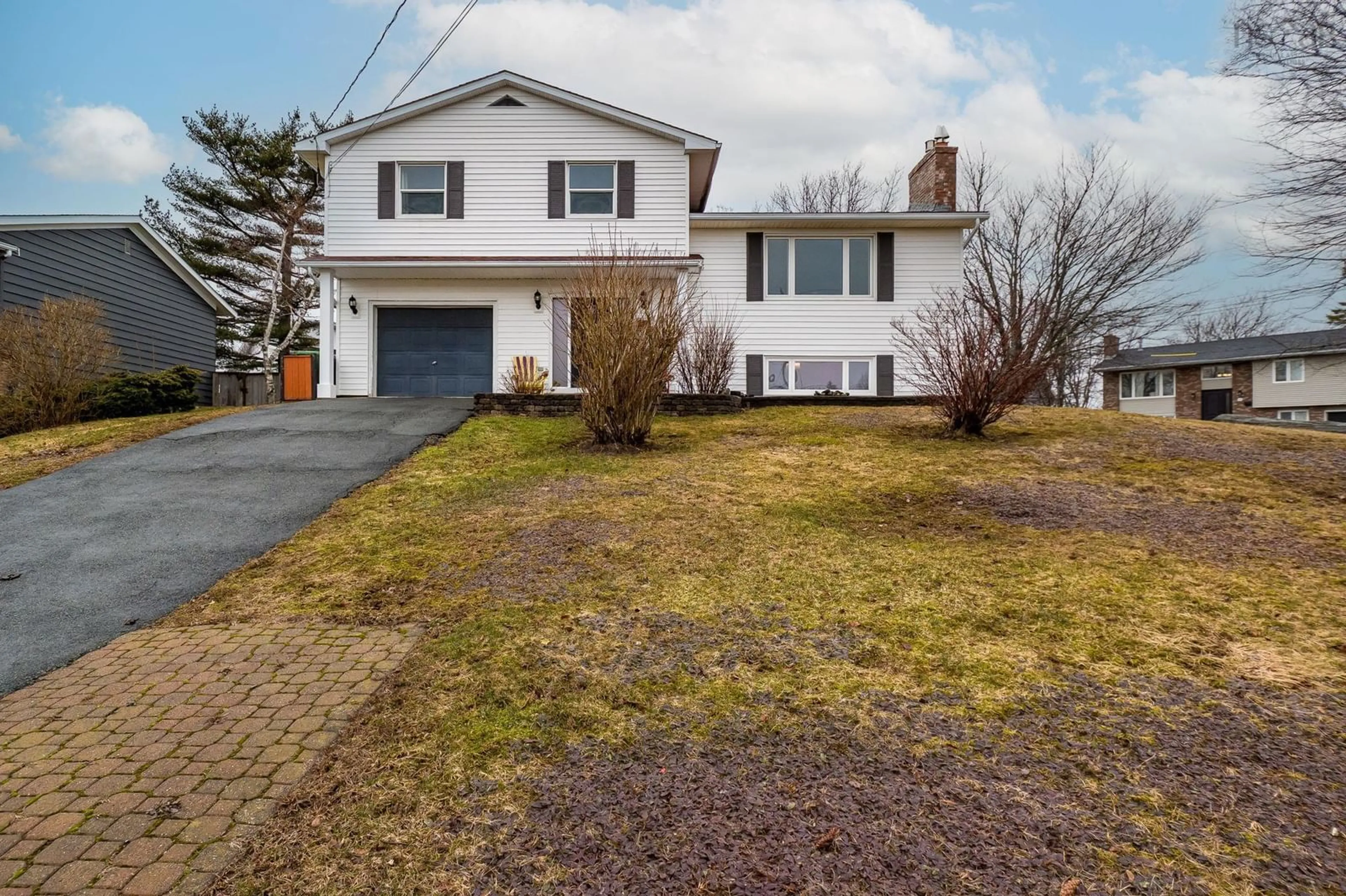 A pic from outside/outdoor area/front of a property/back of a property/a pic from drone, street for 674 Basinview Dr, Bedford Nova Scotia B4A 1T7
