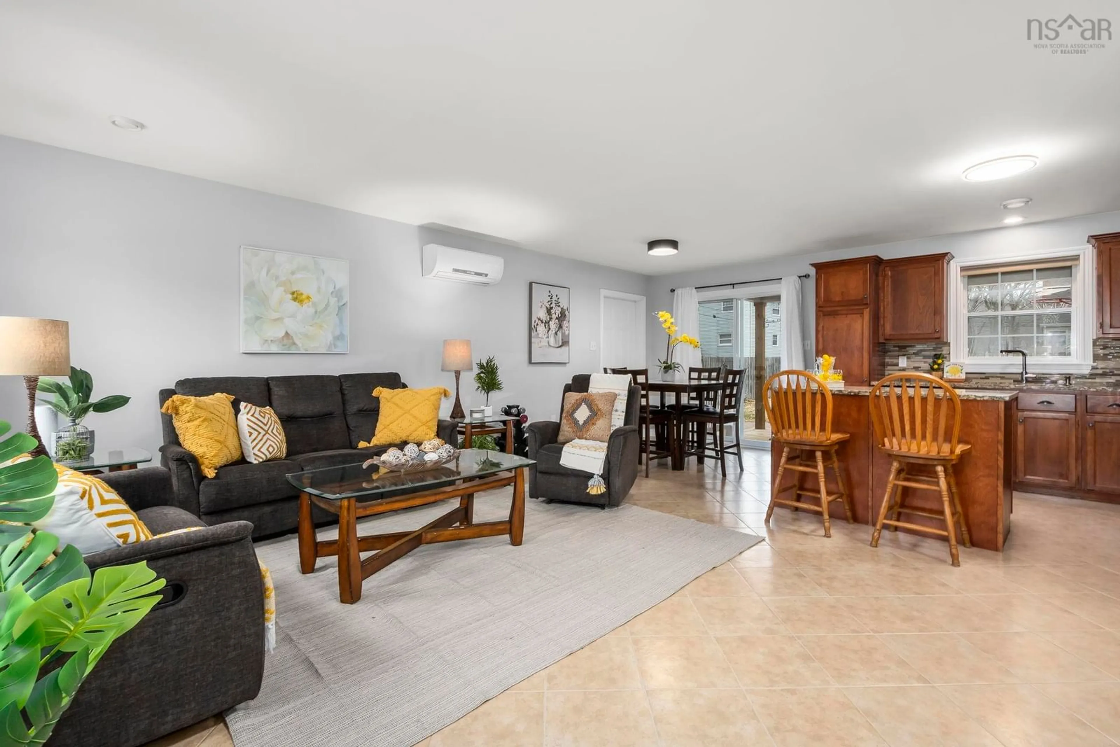 Living room with furniture, ceramic/tile floor for 25 Churchill Ave, Kentville Nova Scotia B4N 2H8