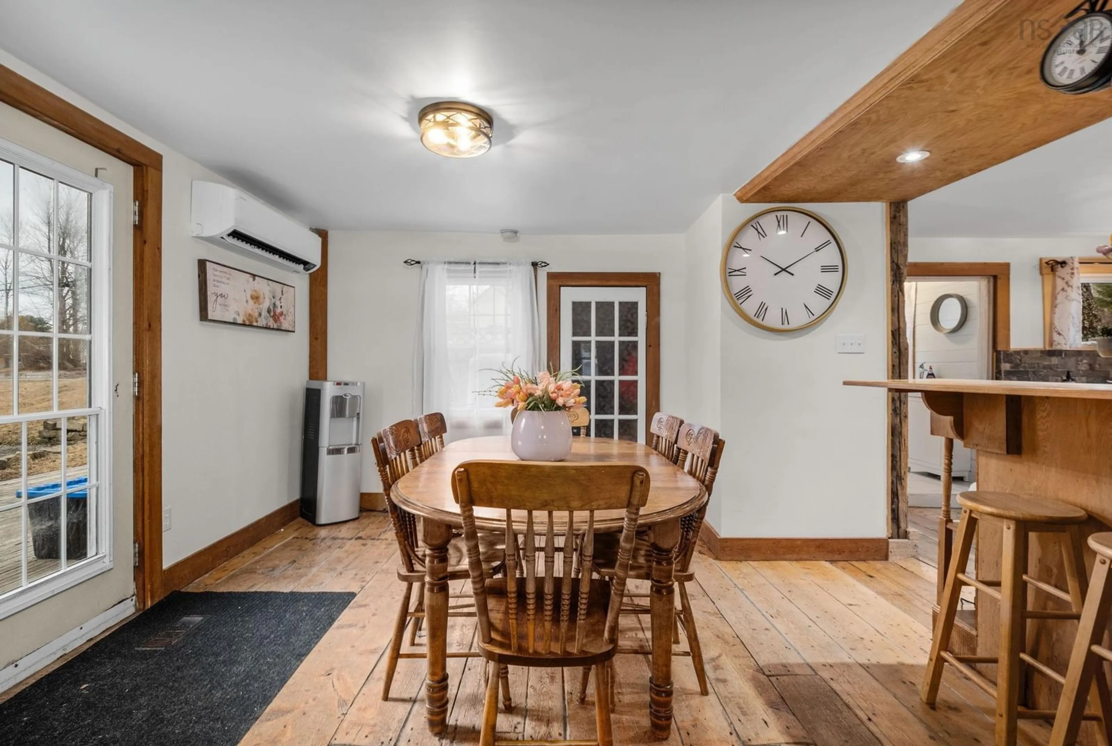 Dining room, unknown for 41 School St, Hantsport Nova Scotia B0P 1P0