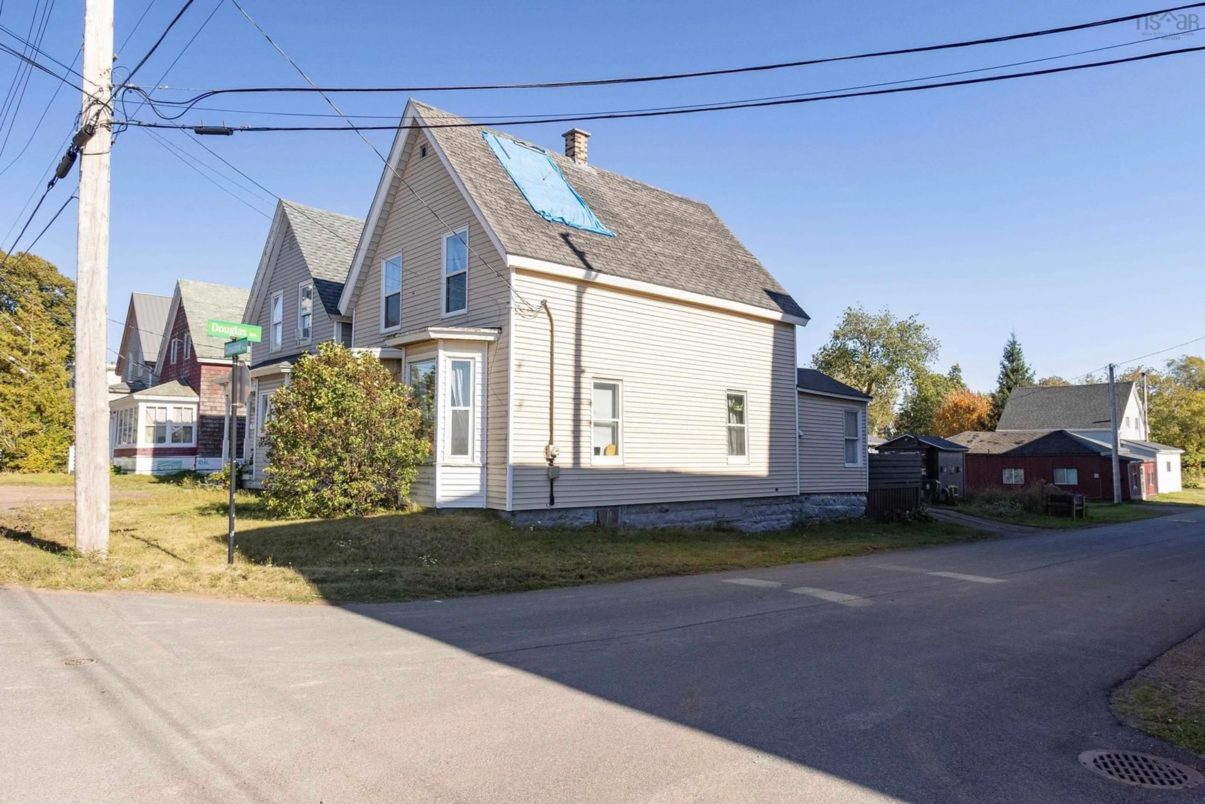 A pic from outside/outdoor area/front of a property/back of a property/a pic from drone, street for 3 Crescent Ave, Amherst Nova Scotia B4H 1T8