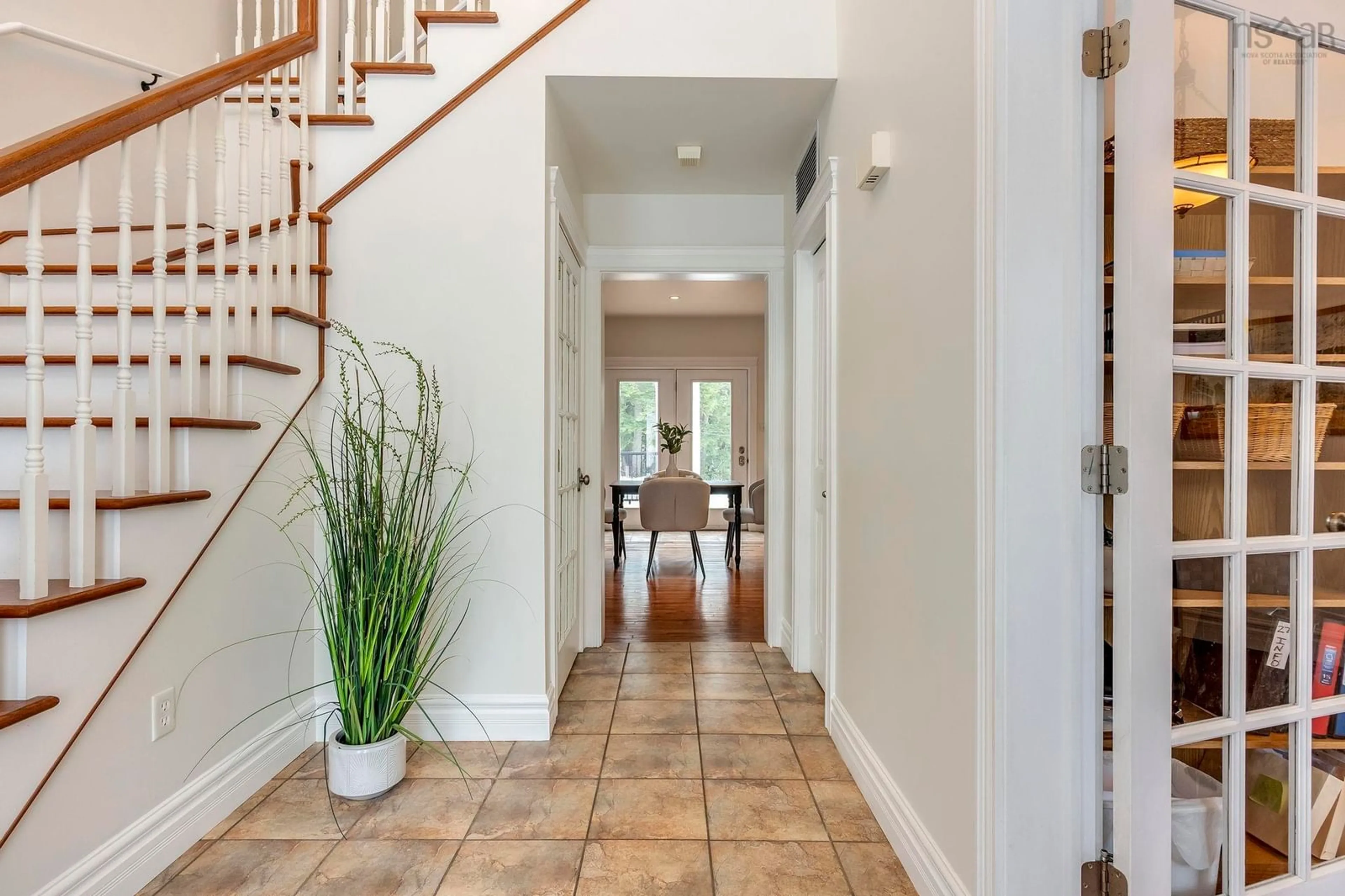 Indoor entryway for 274 Harrington Rd, Coldbrook Nova Scotia B4R 1C1