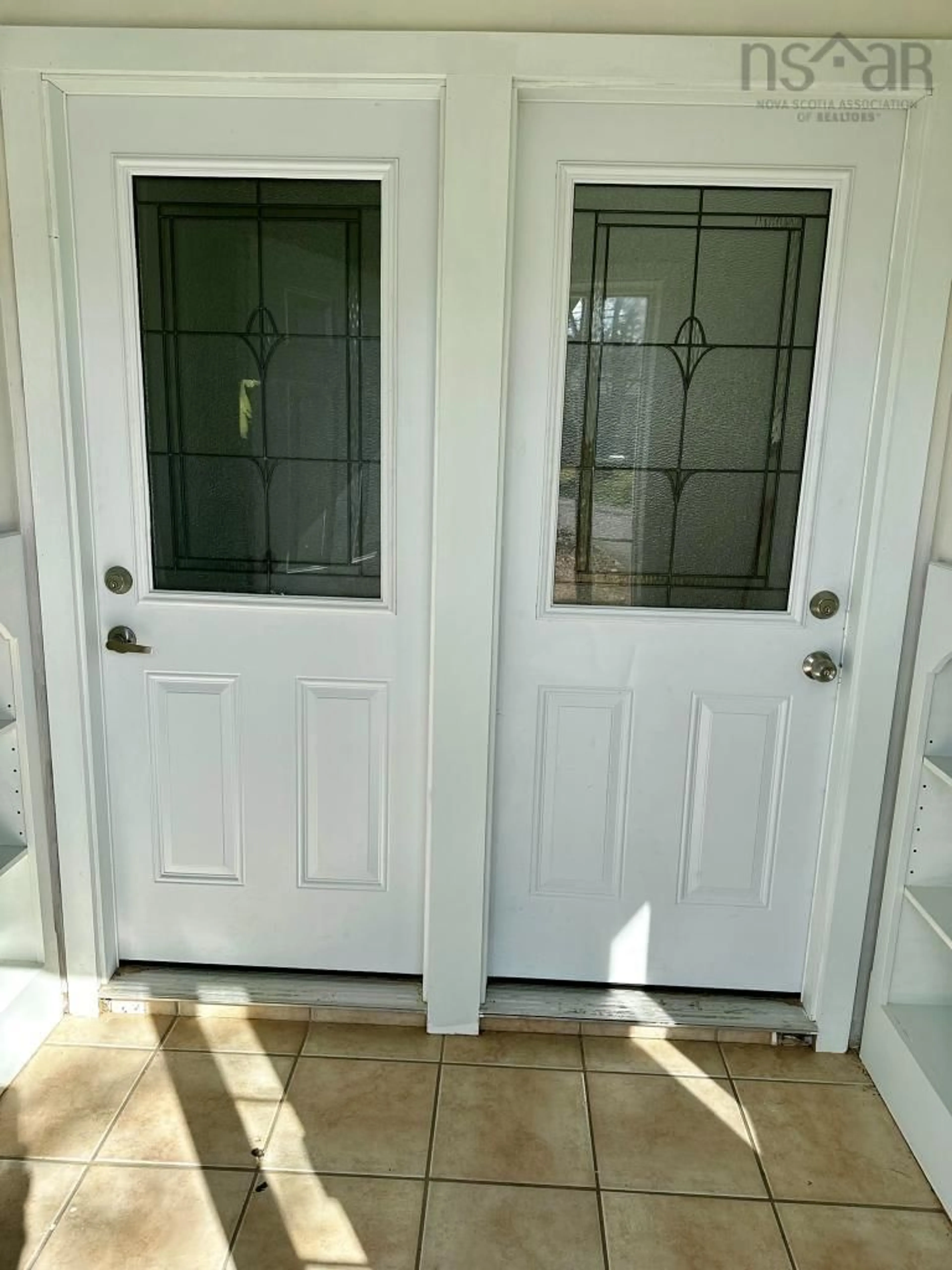 Indoor entryway for 18 Jill St, New Minas Nova Scotia B4N 4N8