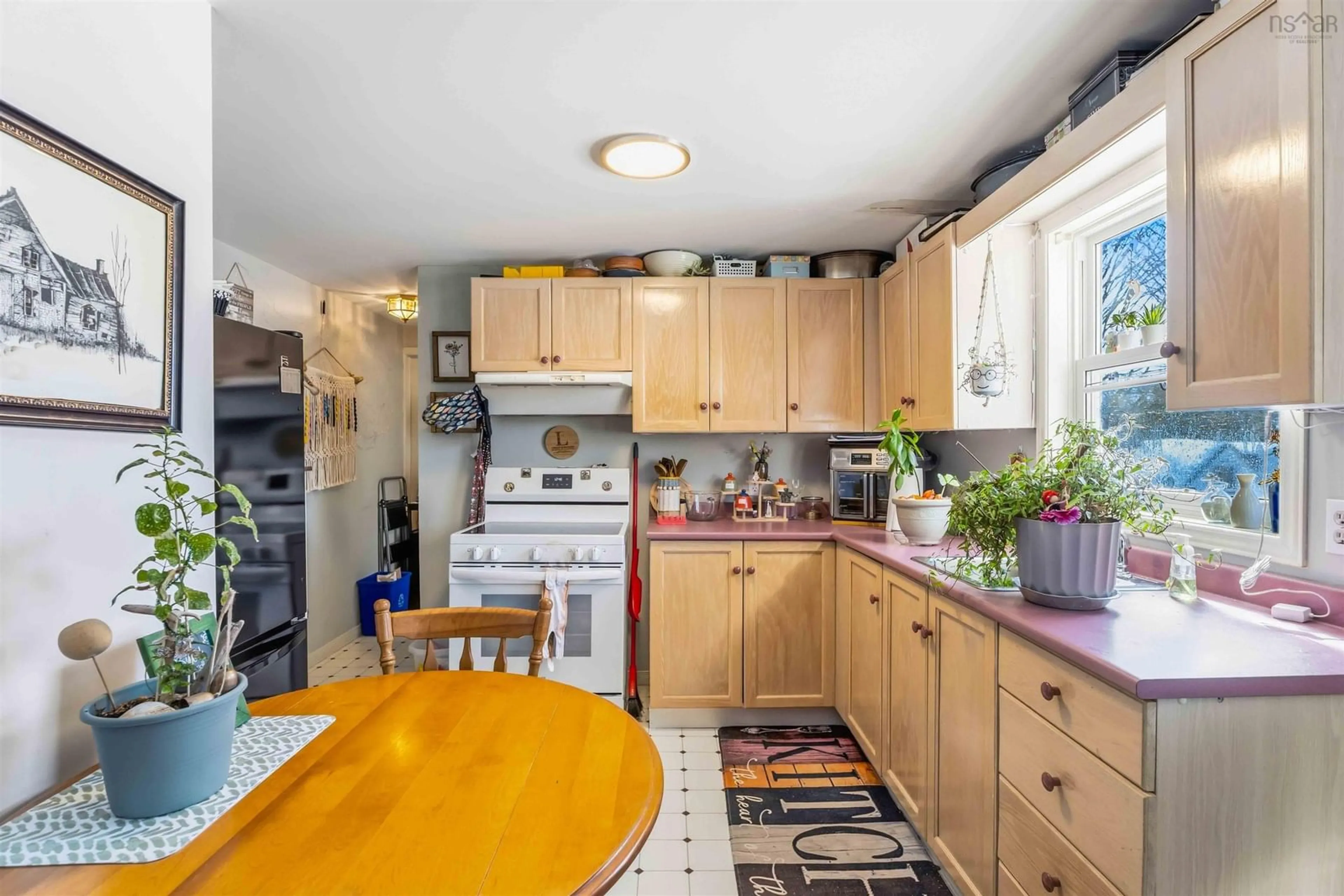 Standard kitchen, unknown for 15 Sherry Ave, North Kentville Nova Scotia B4N 1Z6