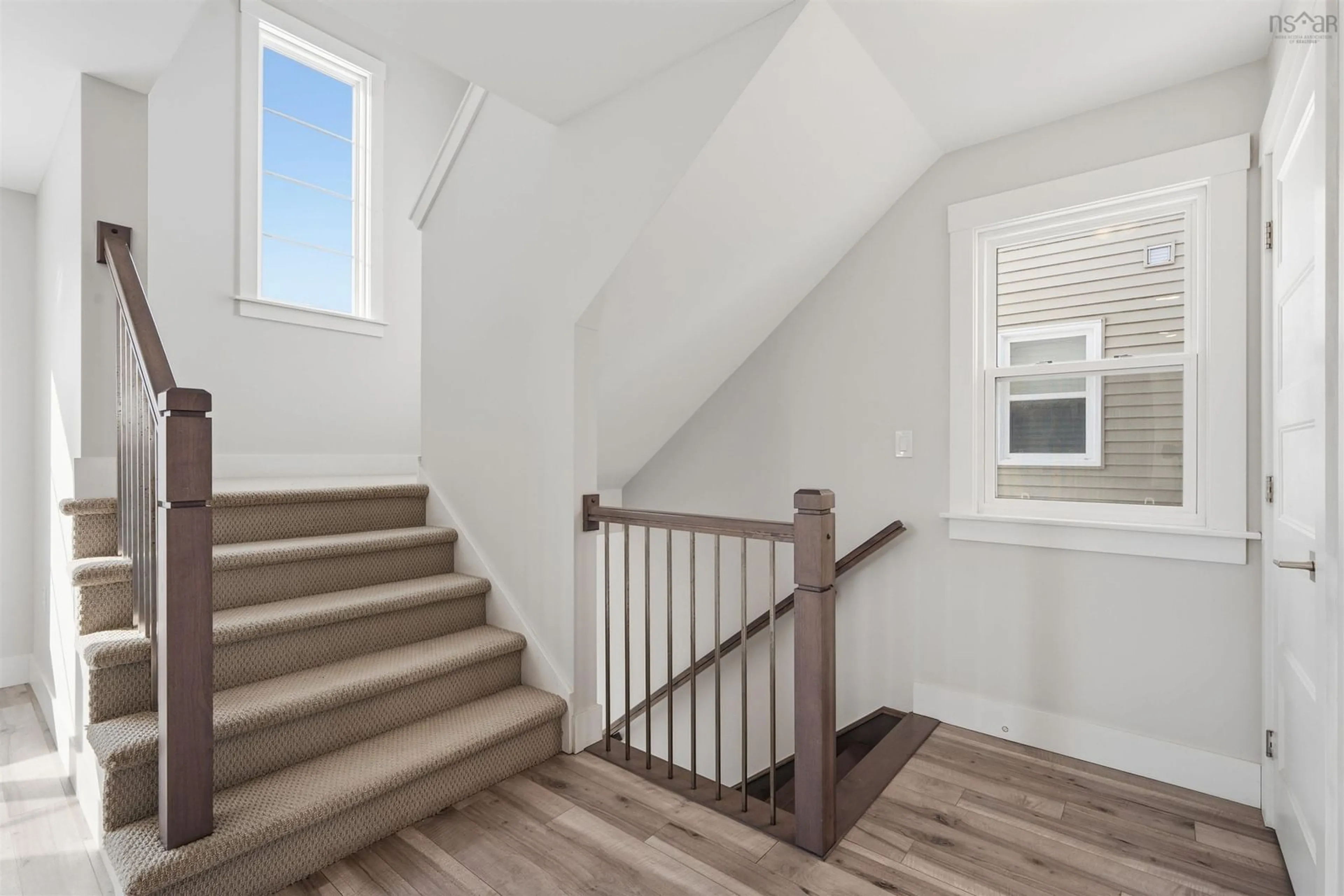 Stairs for 31 Travertine Crt, Halifax Nova Scotia B3P 0J5