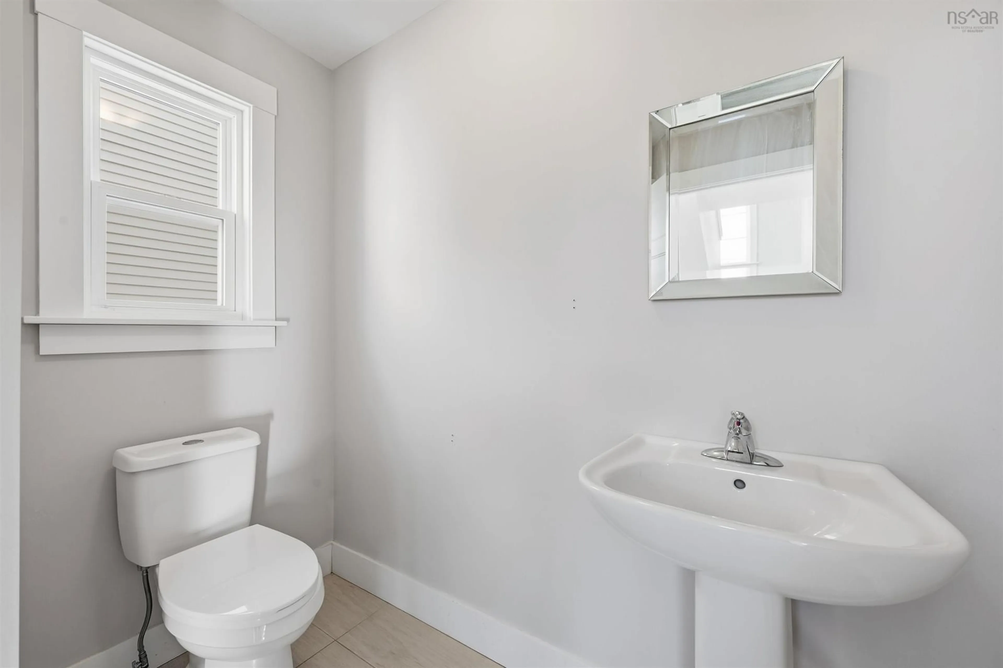 Standard bathroom, unknown for 31 Travertine Crt, Halifax Nova Scotia B3P 0J5