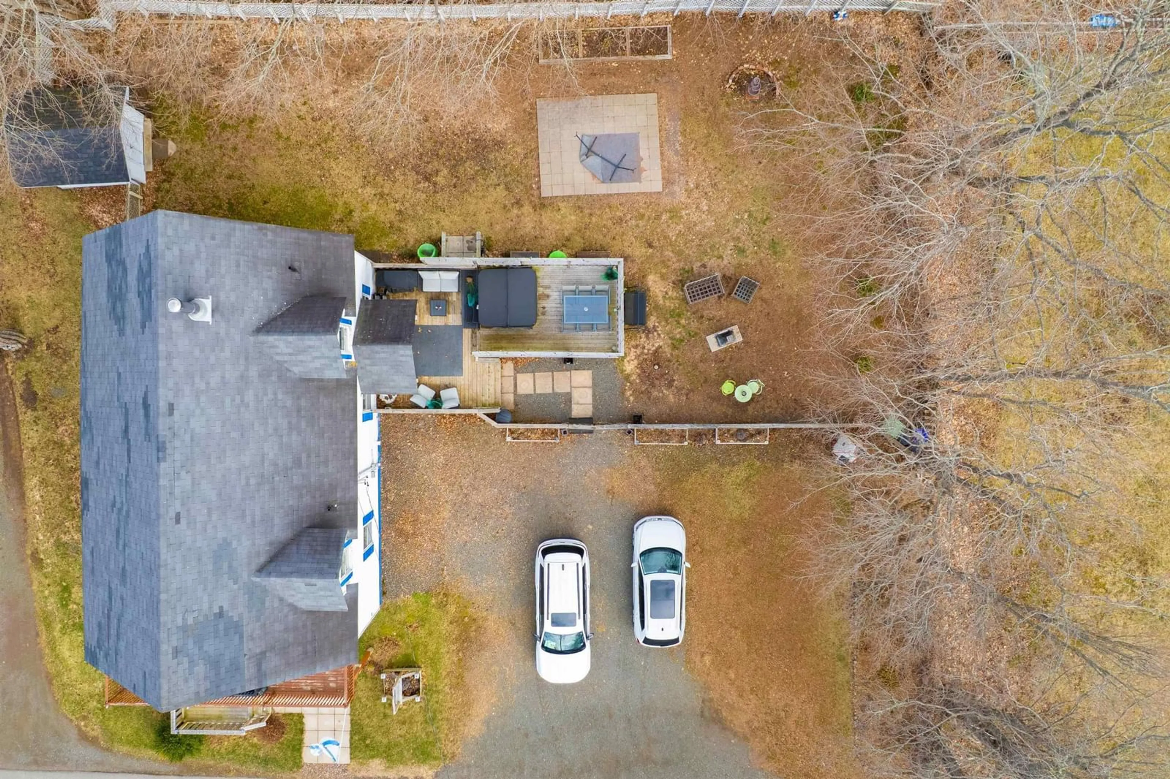 A pic from outside/outdoor area/front of a property/back of a property/a pic from drone, street for 33 Pleasant St, Parrsboro Nova Scotia B0M 1S0