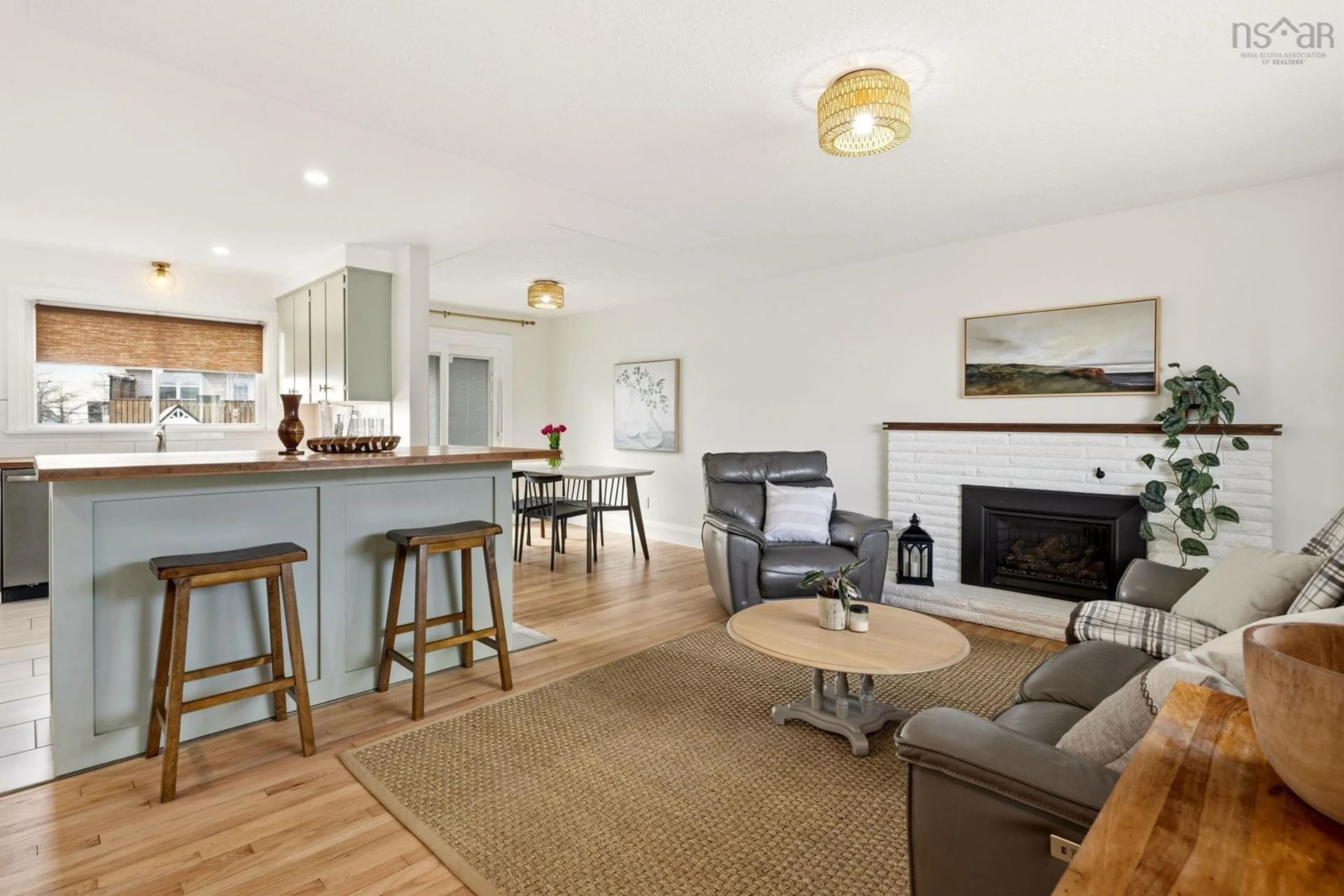 Open concept kitchen, wood/laminate floor for 34 Grimes Ave, Dartmouth Nova Scotia B2W 3L7