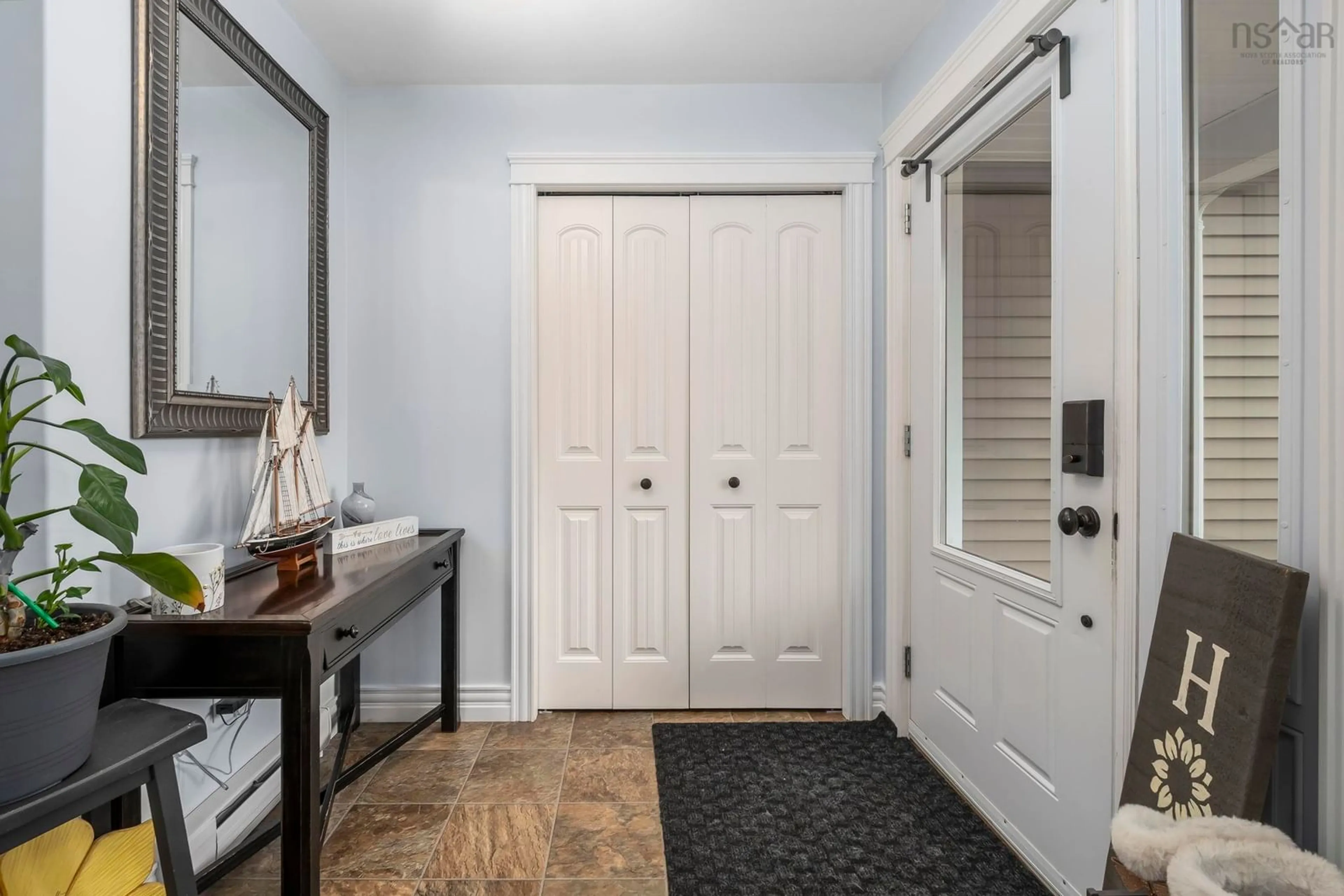 Indoor entryway for 5 Tailfeather Crt, North Kentville Nova Scotia B4N 0E6