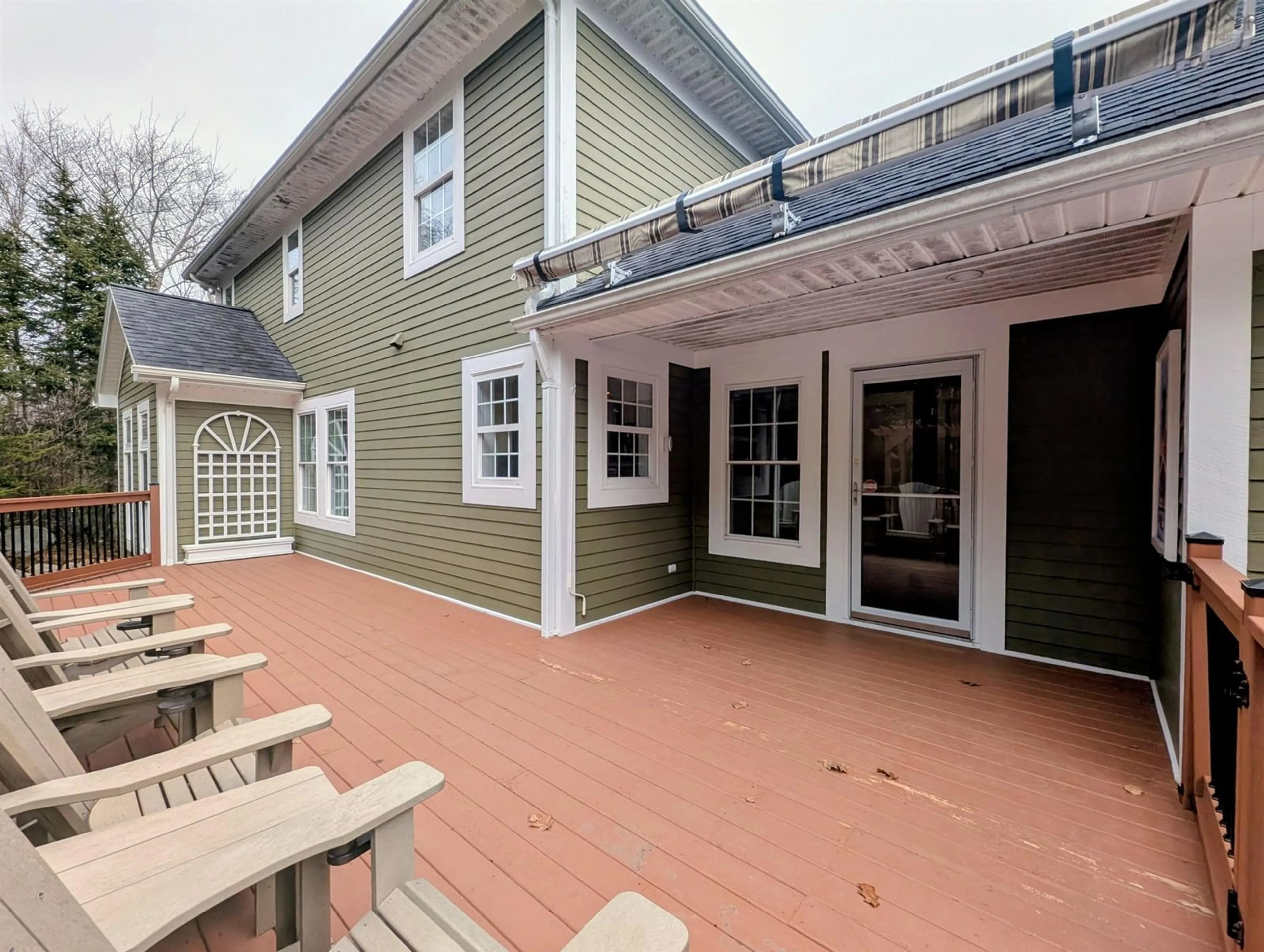 Patio, street for 305 Club Rd, Brookside Nova Scotia B3T 1R4