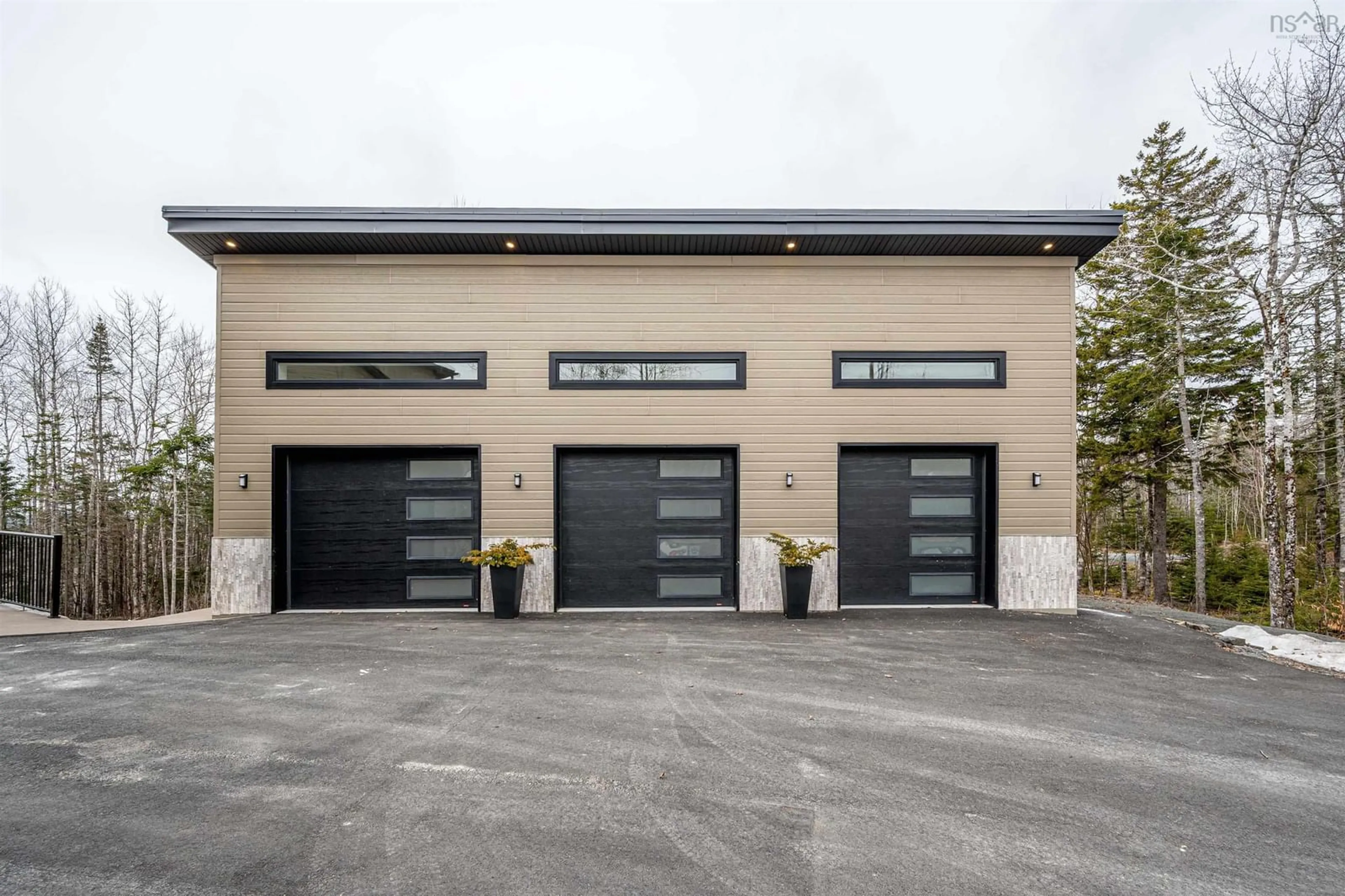 Indoor garage for 11 Argyle Close, Ardoise Nova Scotia B0N 3A0