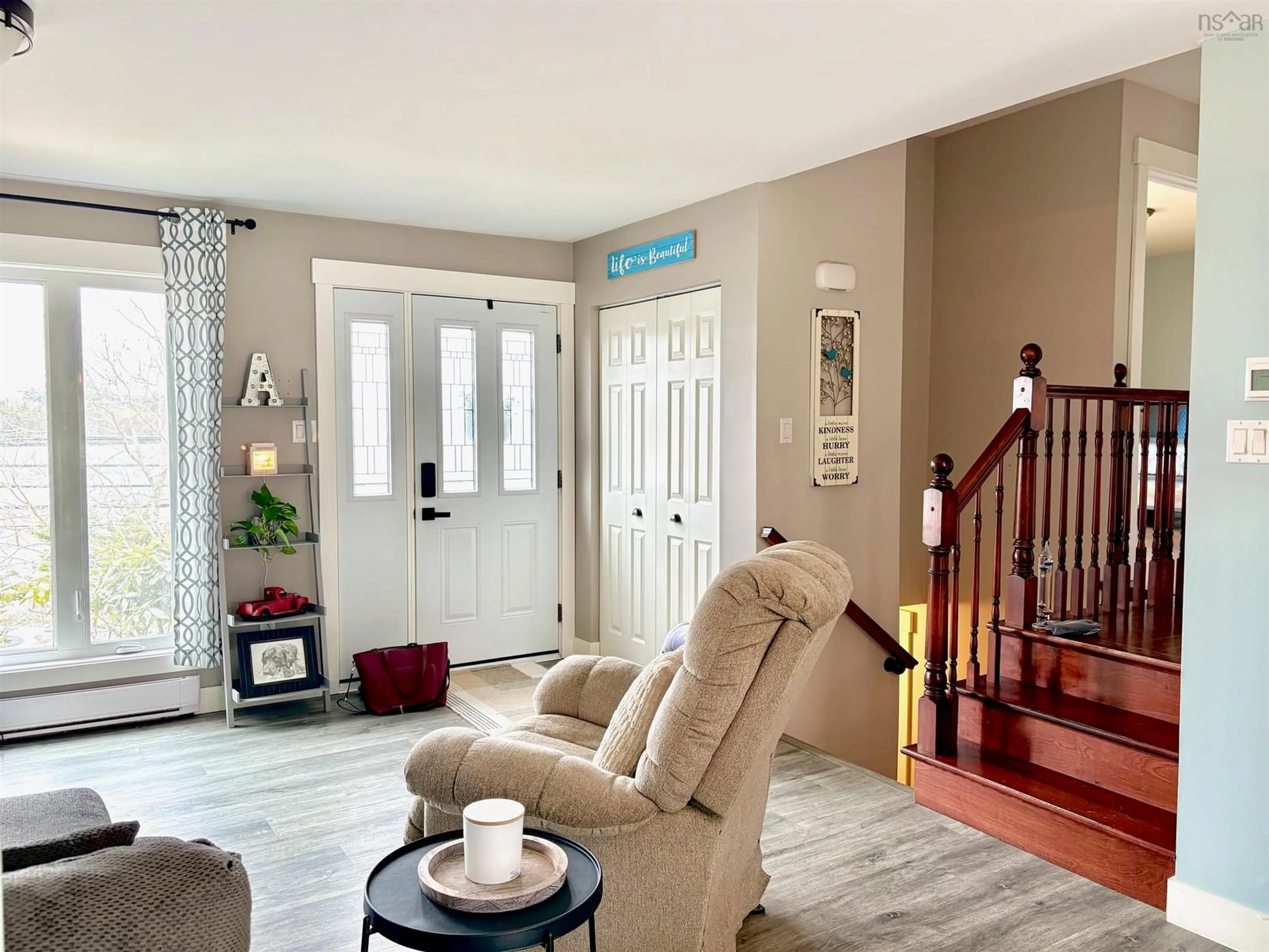 Indoor entryway for 128 Highway 1, Dayton Nova Scotia B5A 5A1