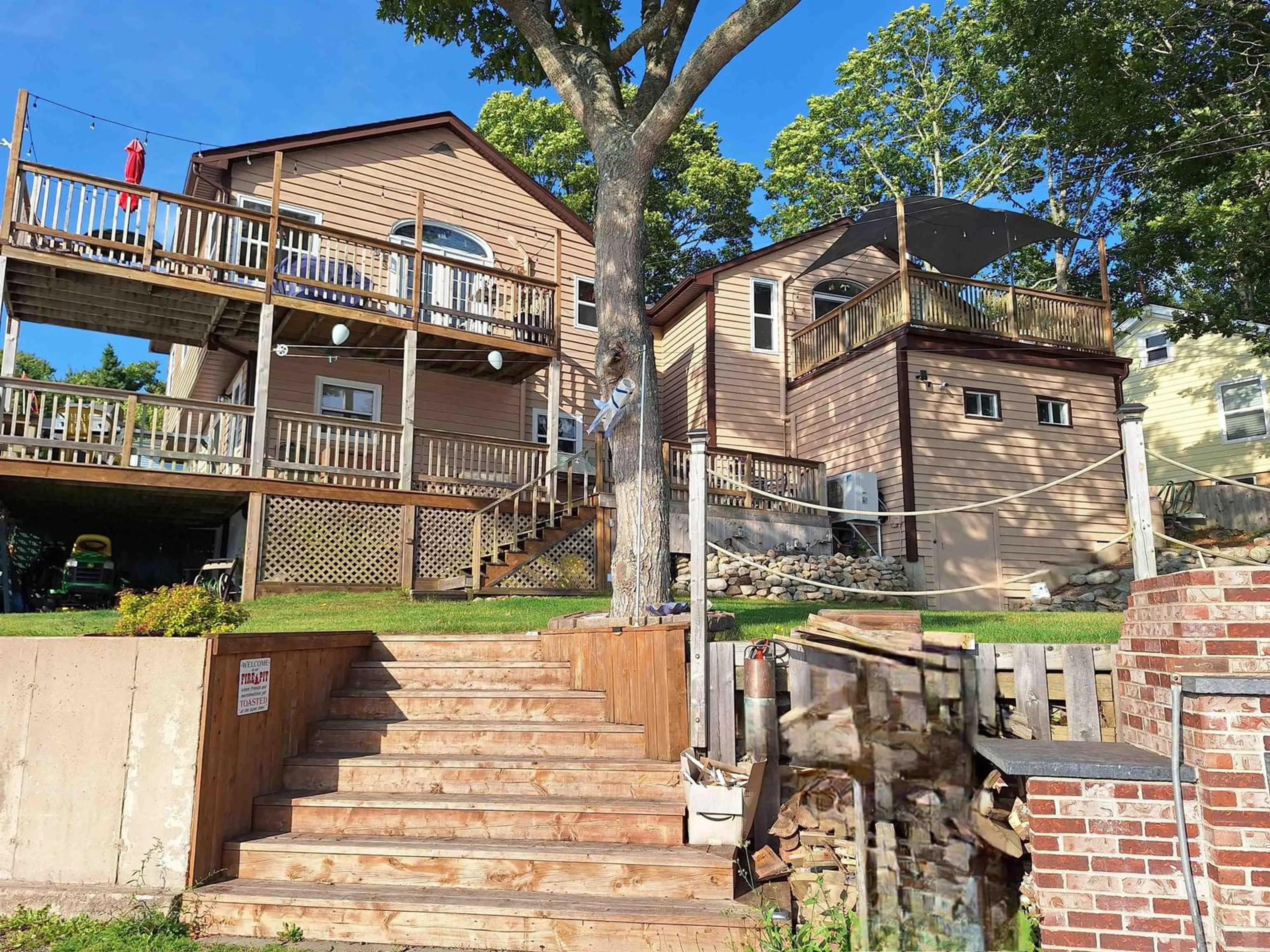 A pic from outside/outdoor area/front of a property/back of a property/a pic from drone, water/lake/river/ocean view for 149 Todds Island Rd, St Margaret's Bay Nova Scotia B3Z 2C6